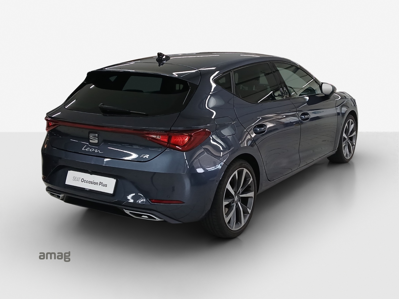 SEAT Leon 1.5 eTSI mHEV DSG FR-image-4