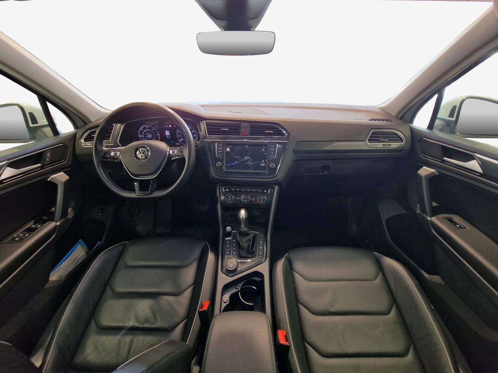 VW Tiguan 2.0 TDI SCR Highline 4Motion DSG-image-10