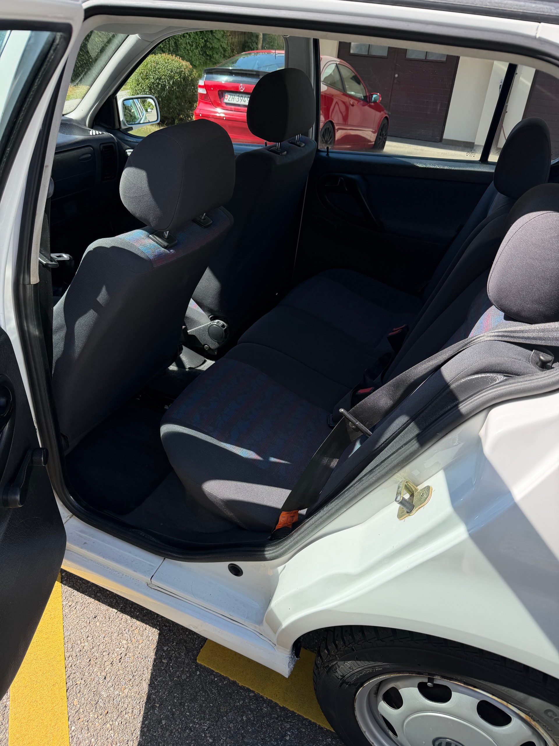 VW Polo 60-image-7