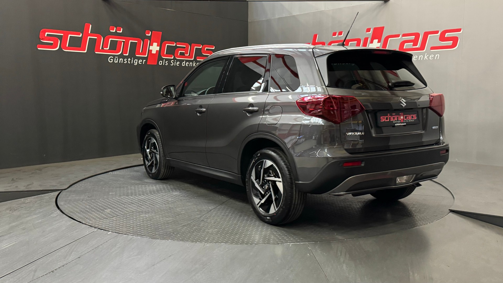 SUZUKI Vitara 1.4 Boosterjet Compact Top 4x4 Hybrid Automatic-image-3