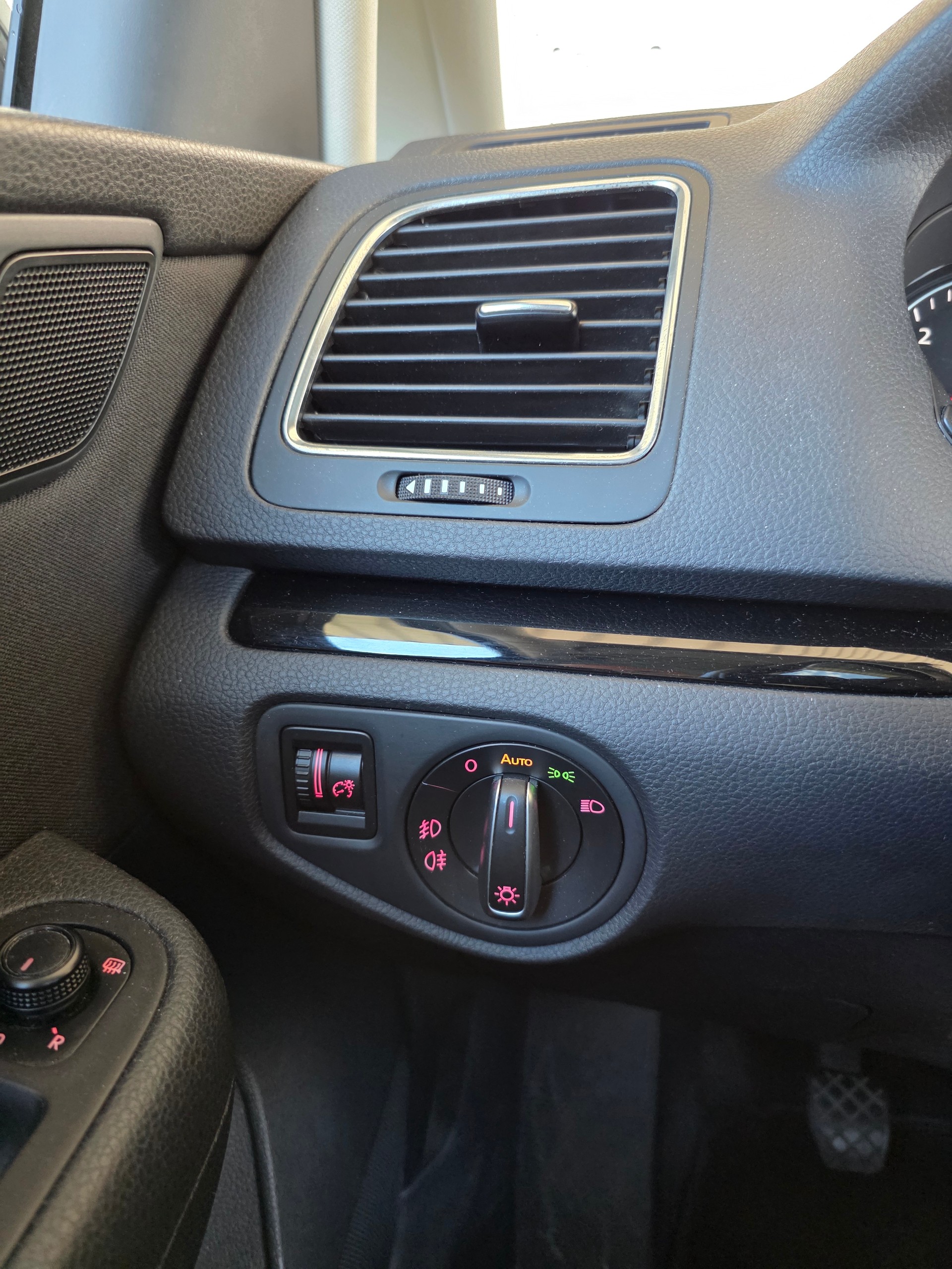 SEAT 2.0 TDI 184 Style S/S-image-8