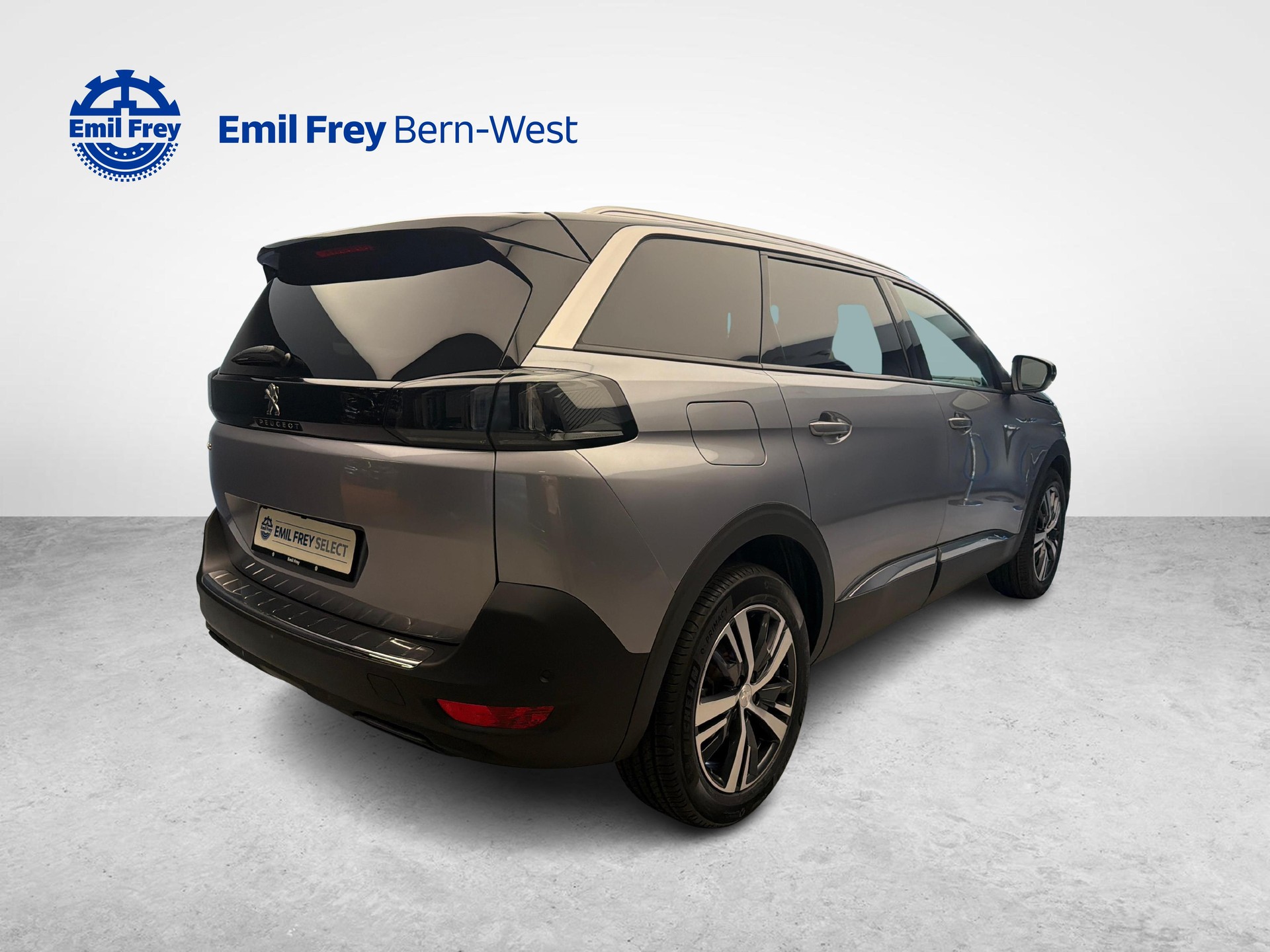 PEUGEOT 5008 1.5 BlueHDi Allure Pack-image-4