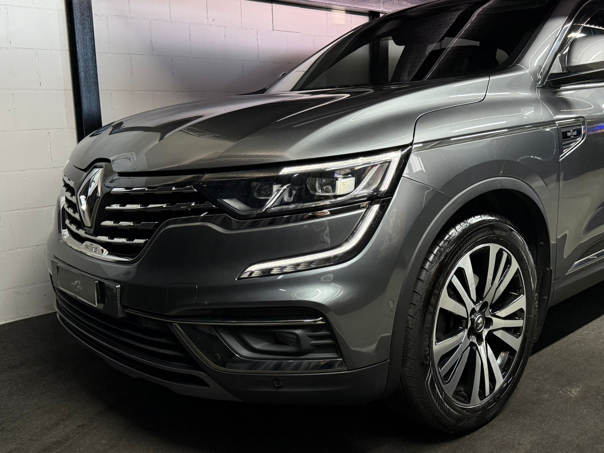 RENAULT Koleos 2.0 dCi Initiale 4WD Xtronic CVT-showroom-element-2