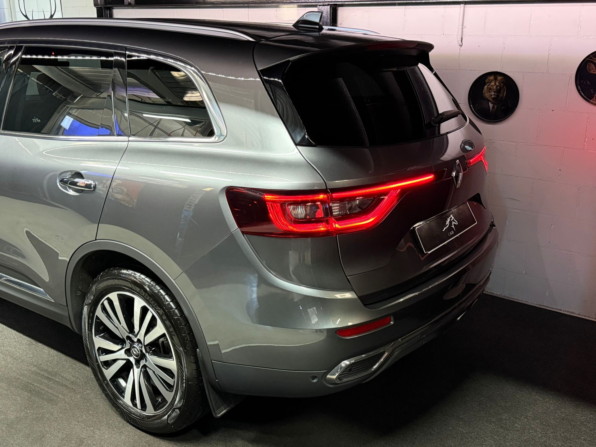RENAULT Koleos 2.0 dCi Initiale 4WD Xtronic CVT-image-5