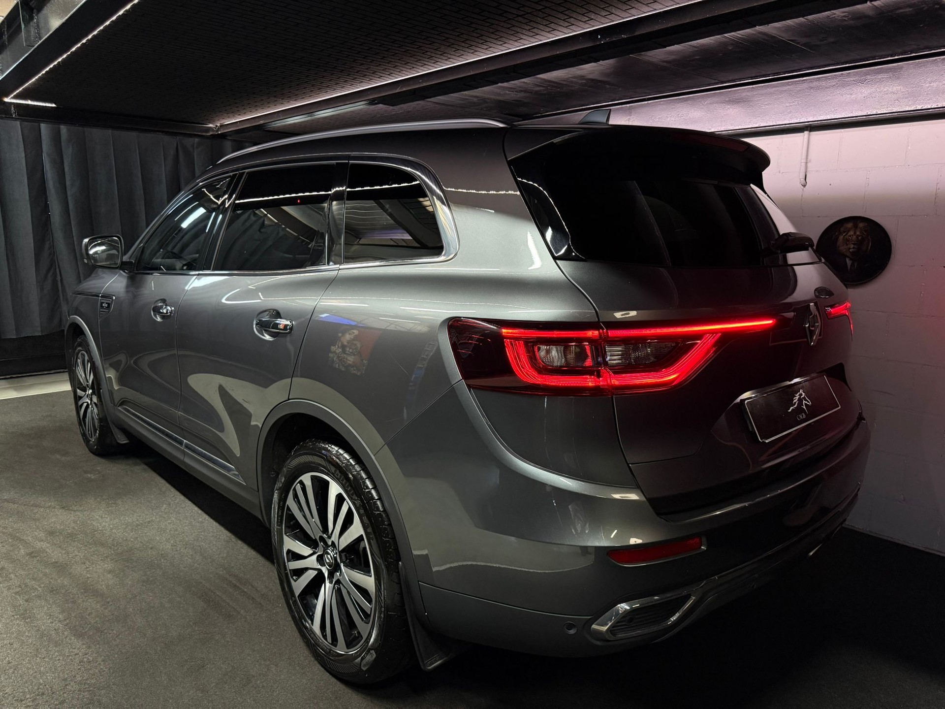 RENAULT Koleos 2.0 dCi Initiale 4WD Xtronic CVT-image-4