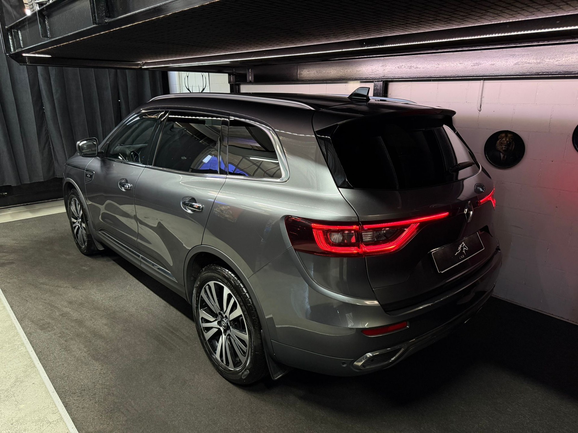 RENAULT Koleos 2.0 dCi Initiale 4WD Xtronic CVT-showroom-element-3