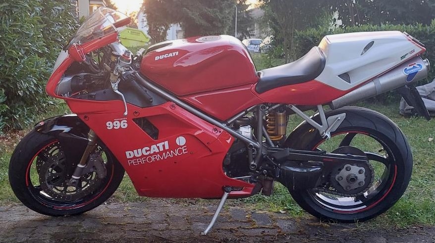 DUCATI 996 Biposto I.E.-image-2