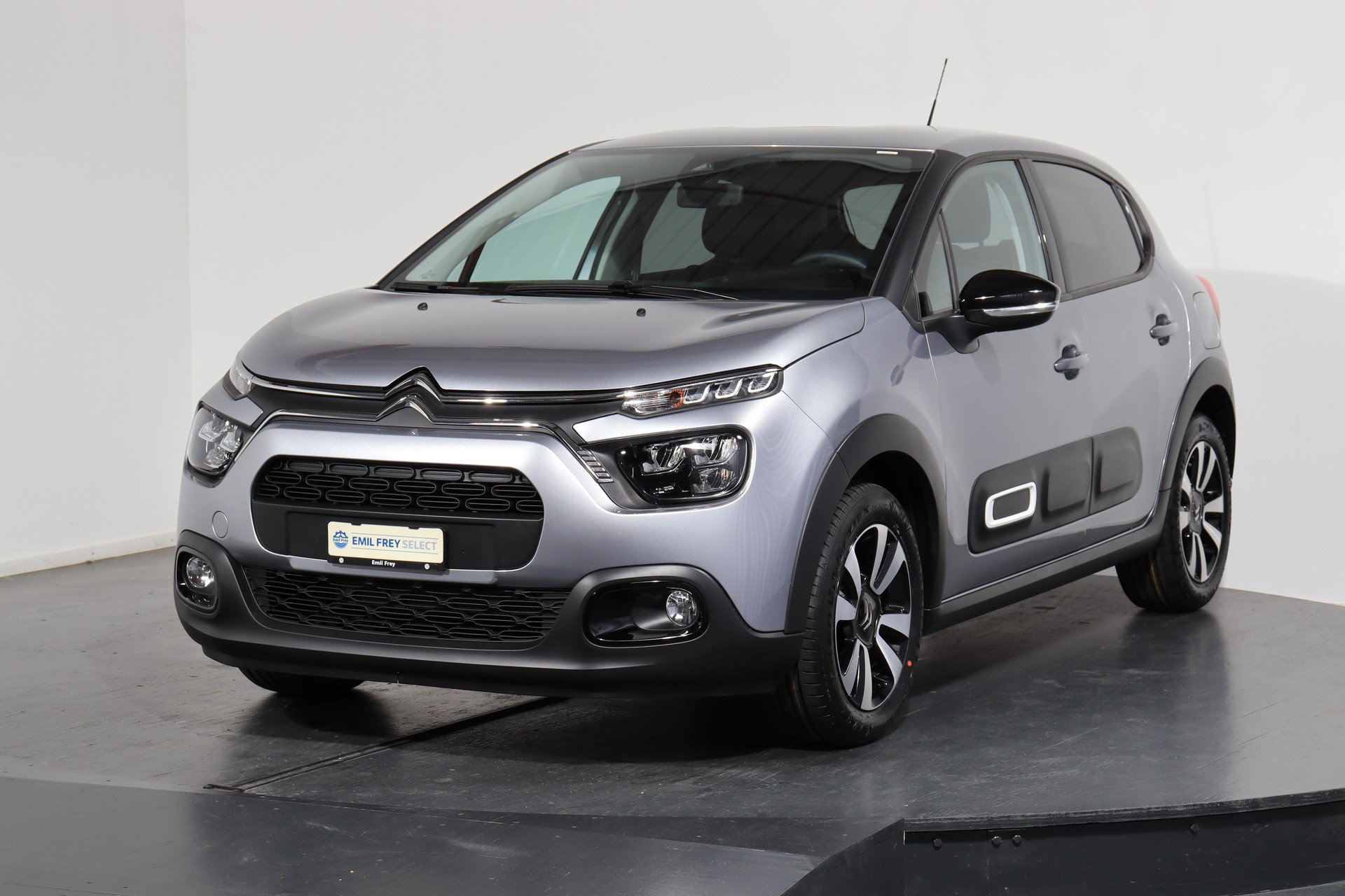 CITROEN C3 1.2 PureTech Swiss Edition+-image-0