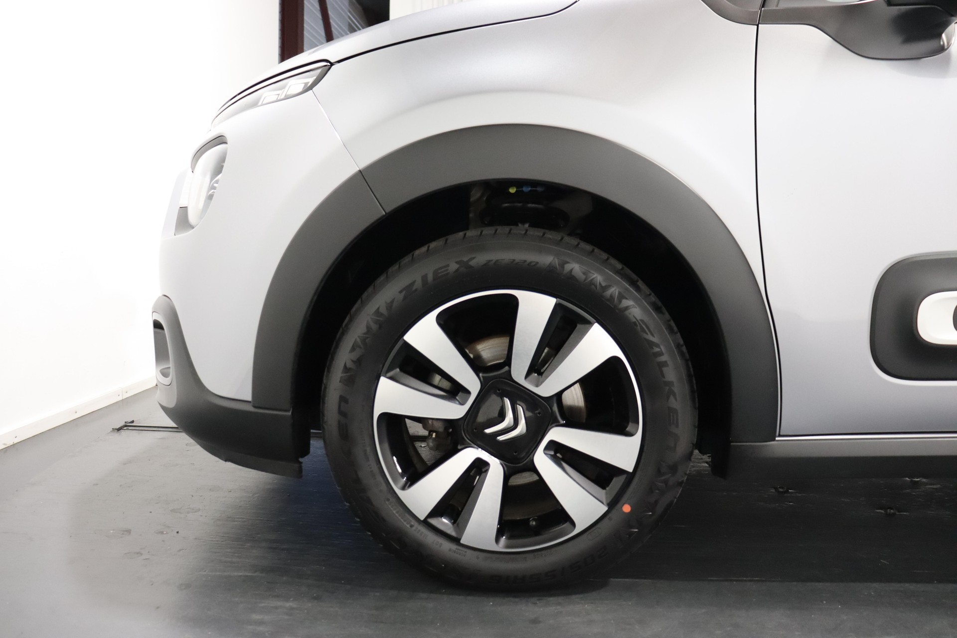 CITROEN C3 1.2 PureTech Swiss Edition+-image-13