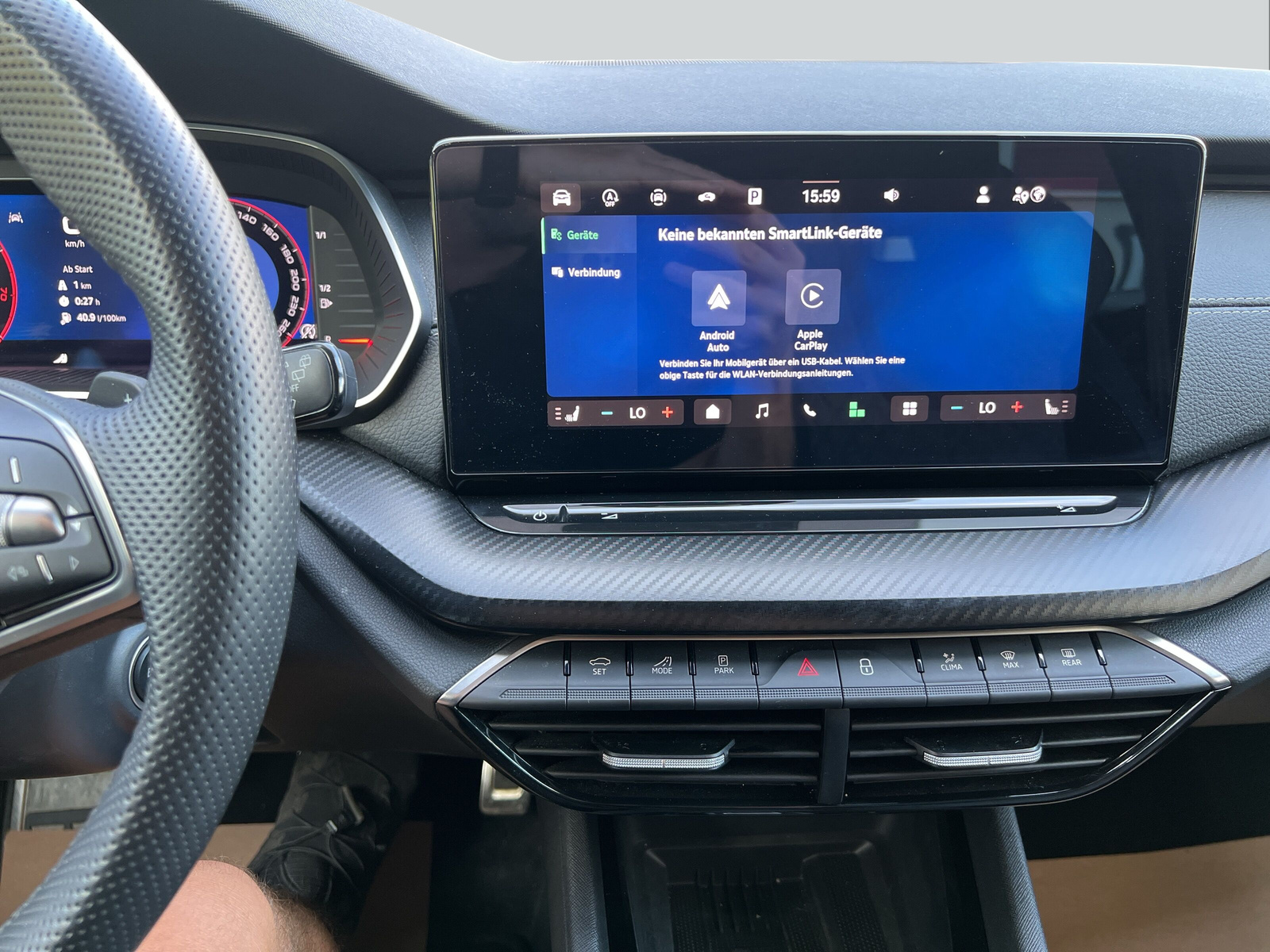 SKODA Octavia Combi 2.0 TSI DSG Sport Line 4x4-image-12