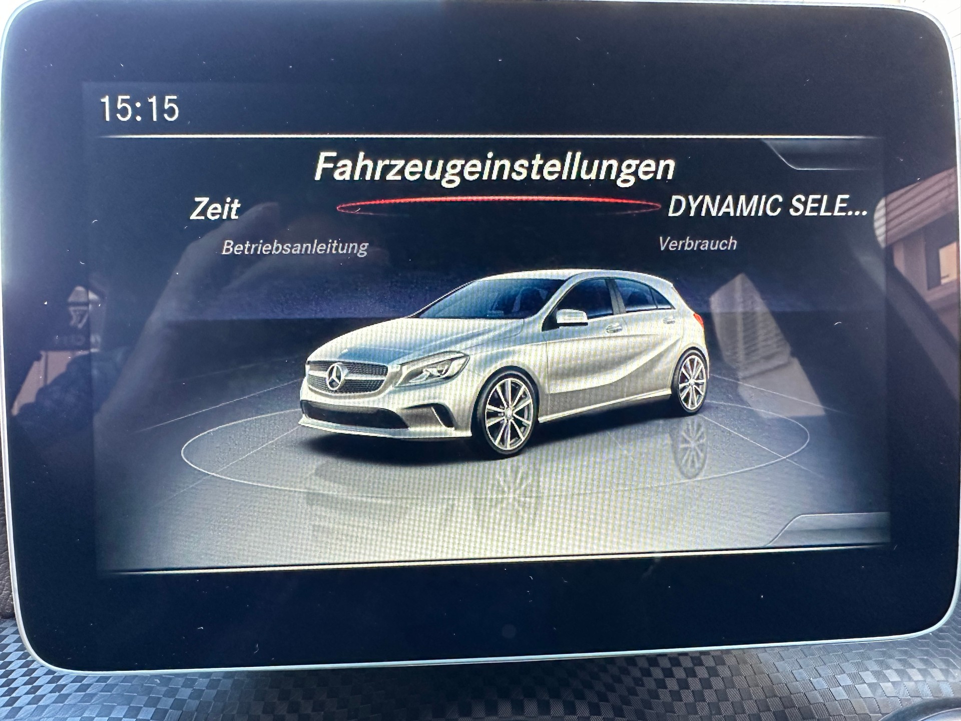 MERCEDES-BENZ A 200 Night Star 7G-DCT-image-24