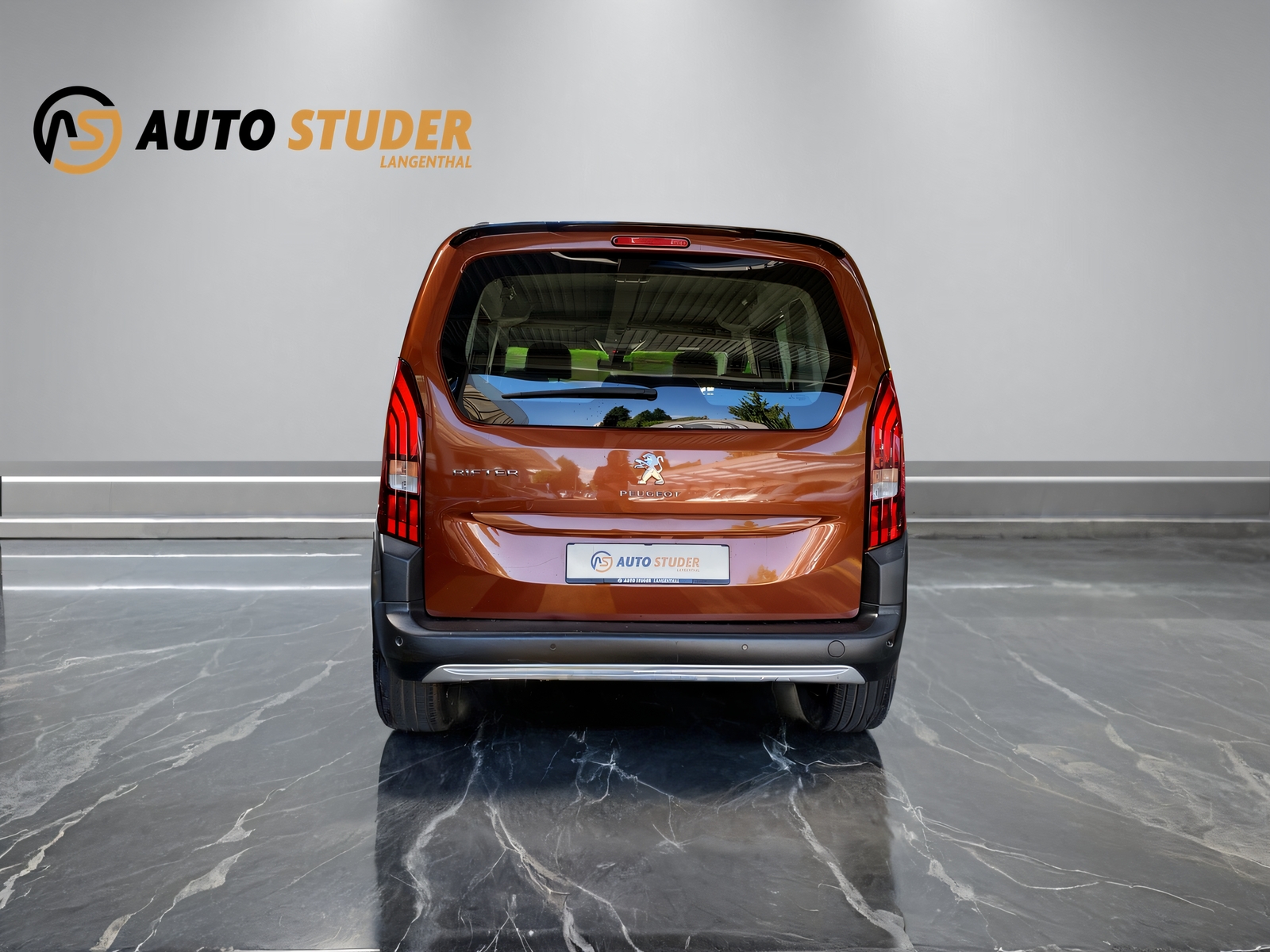 PEUGEOT Rifter 1.2 PureTech 130 Allure-image-9