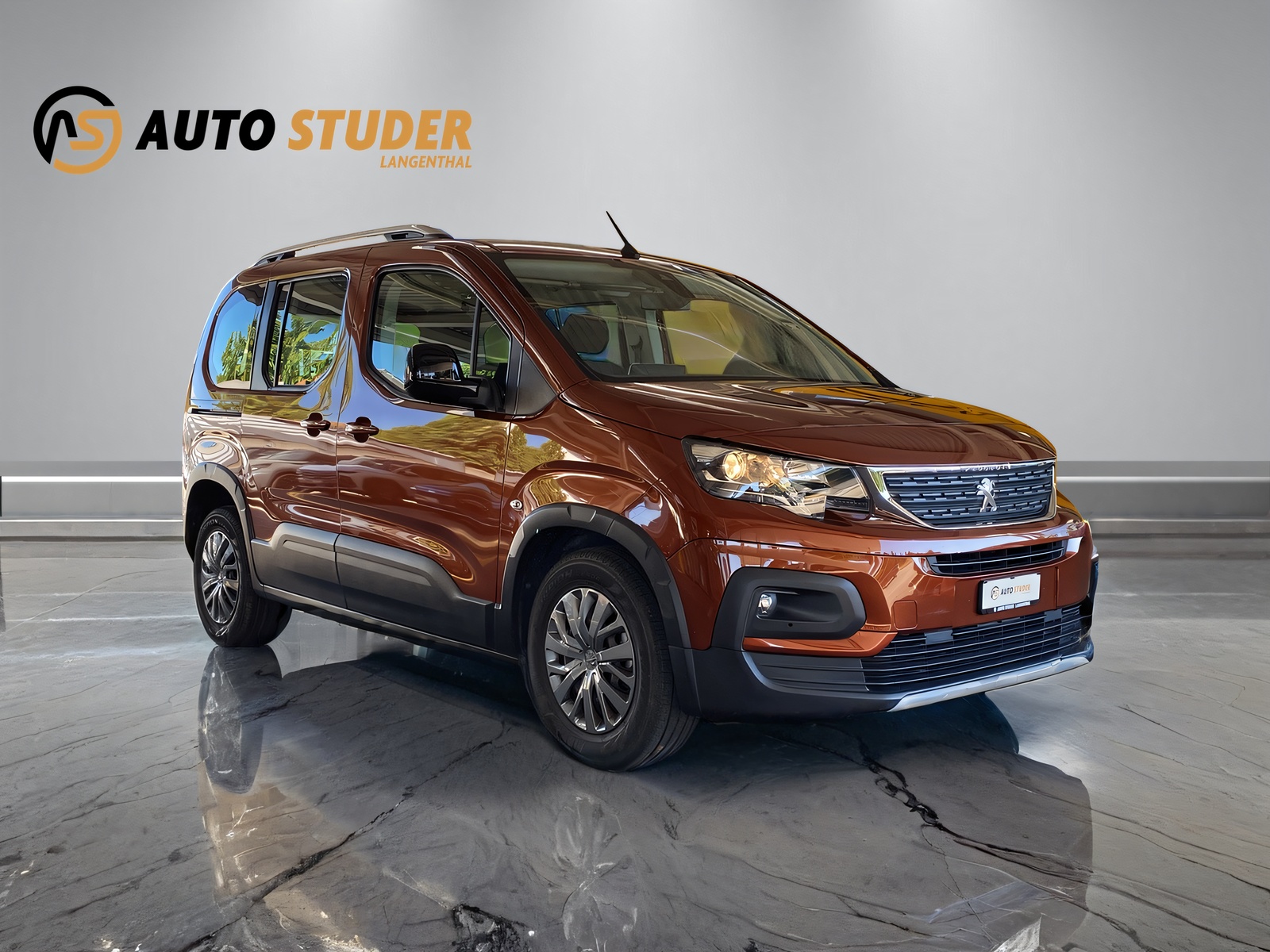 PEUGEOT Rifter 1.2 PureTech 130 Allure-image-13
