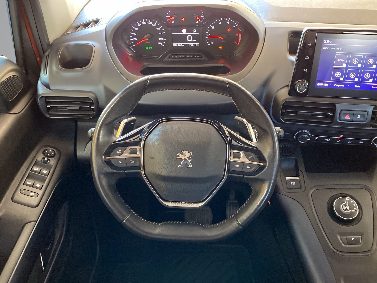 PEUGEOT Rifter 1.2 PureTech 130 Allure-image-4