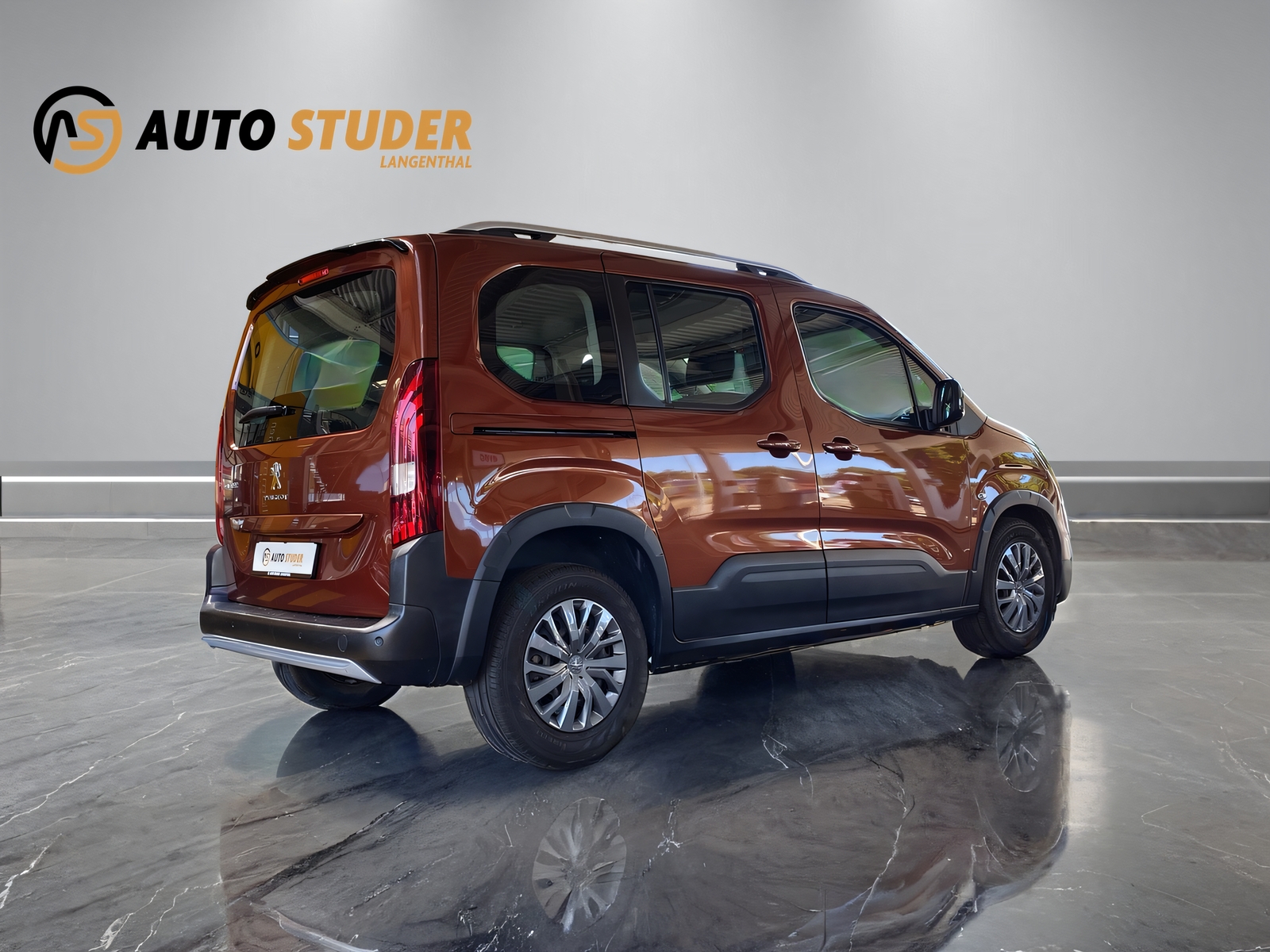 PEUGEOT Rifter 1.2 PureTech 130 Allure-image-11