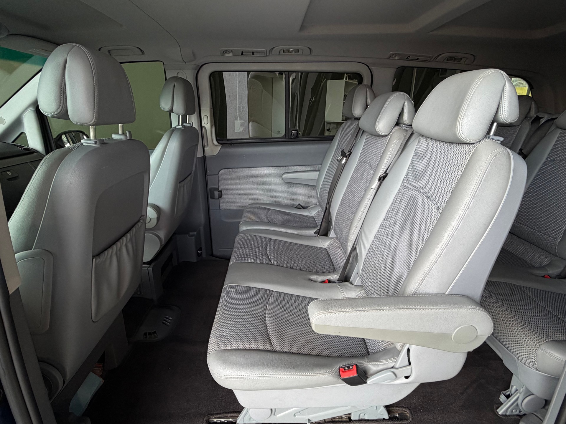 MERCEDES-BENZ Viano 2.2CDI Trend Lang 4-Matic * CH-Fahrzeug * Standheizung * 8Plätzer * Anhängerkupplung* Ab MKF*-image-6