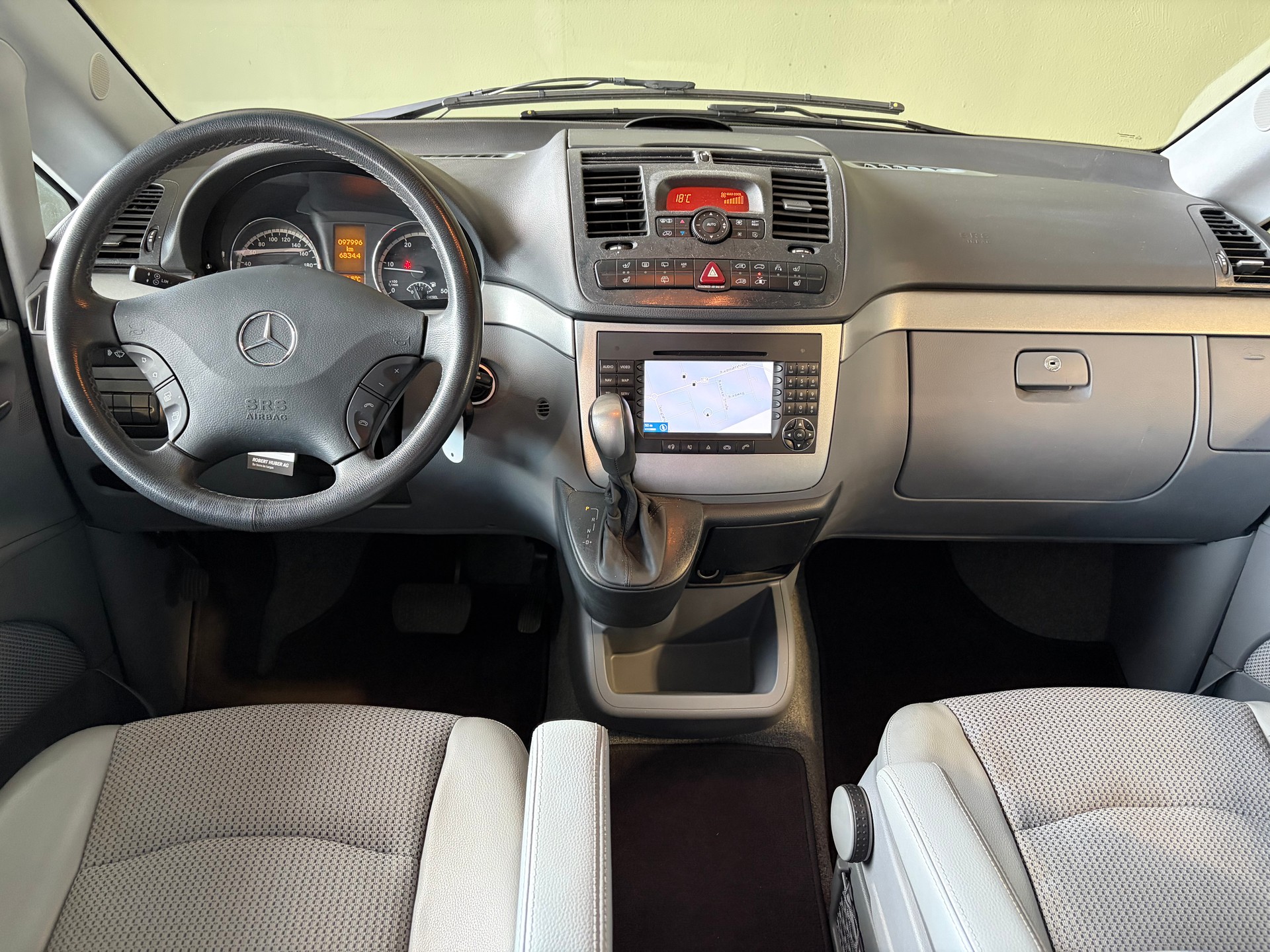 MERCEDES-BENZ Viano 2.2CDI Trend Lang 4-Matic * CH-Fahrzeug * Standheizung * 8Plätzer * Anhängerkupplung* Ab MKF*-image-10