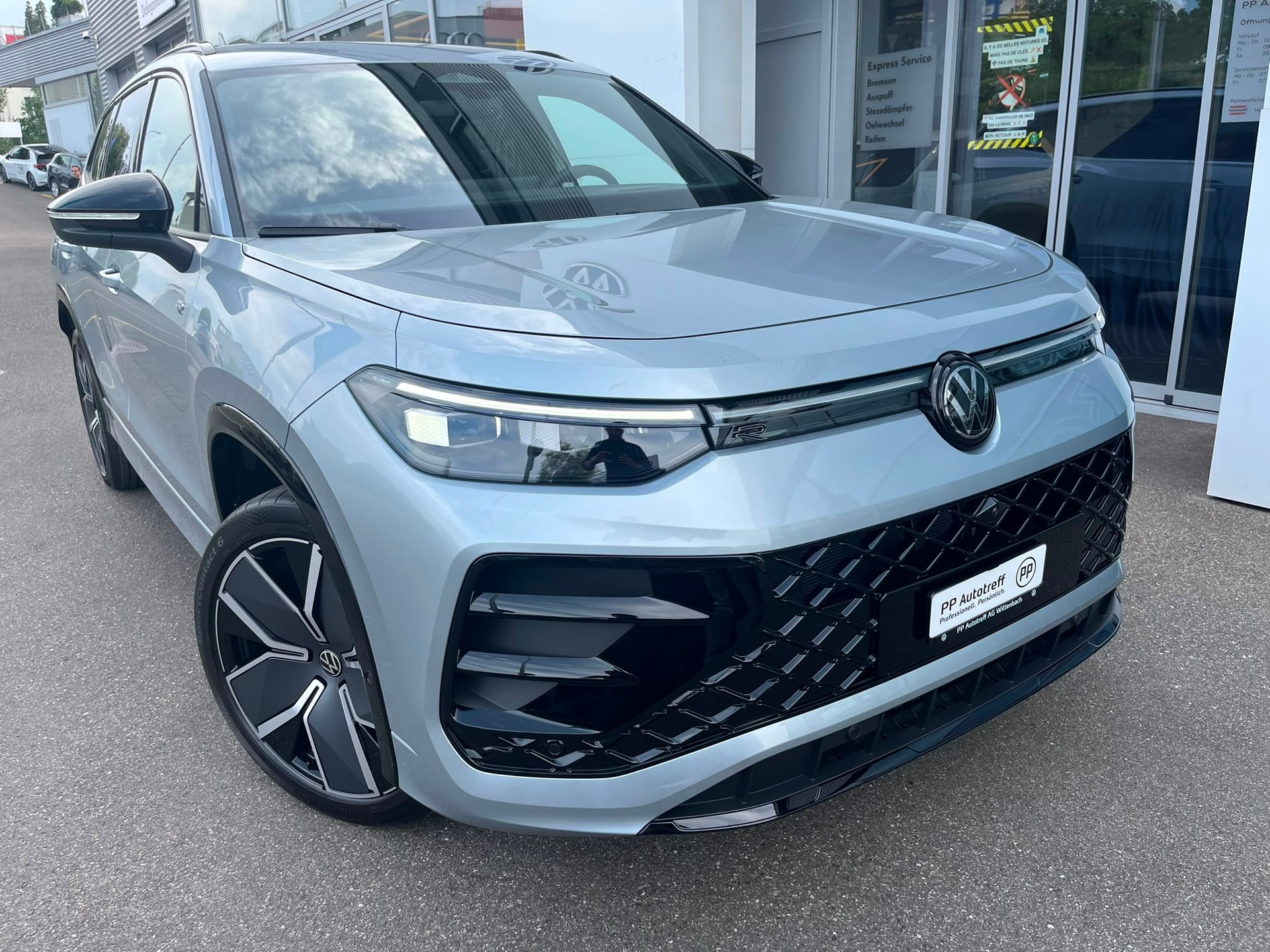 VW Tayron 2.0 TSI R-Line Plus DSG 4Motion-image-1