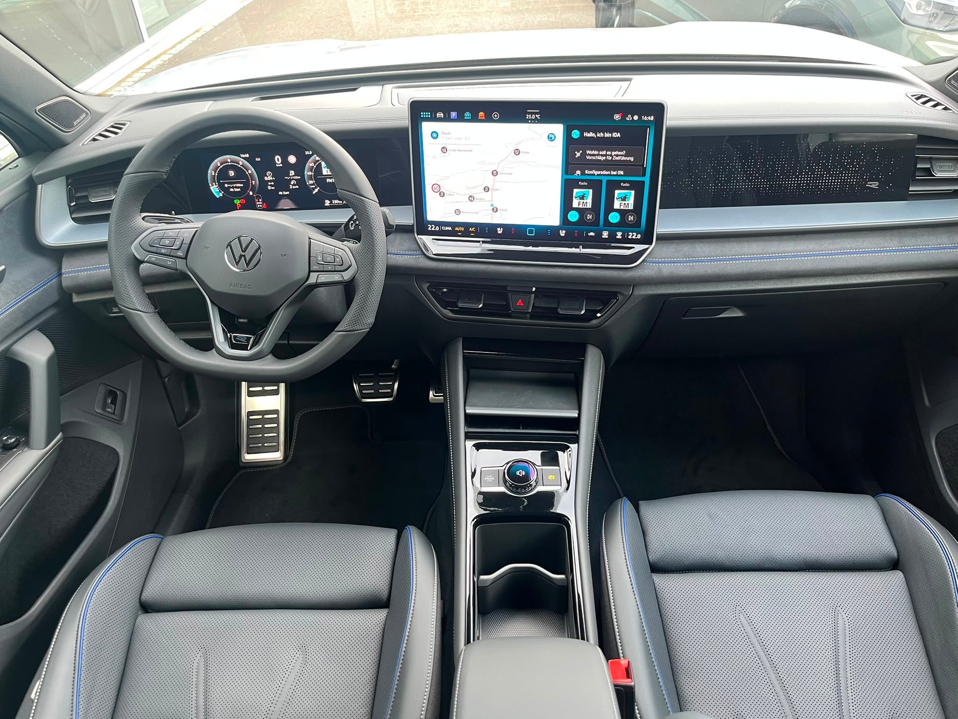 VW Tayron 2.0 TSI R-Line Plus DSG 4Motion-image-5