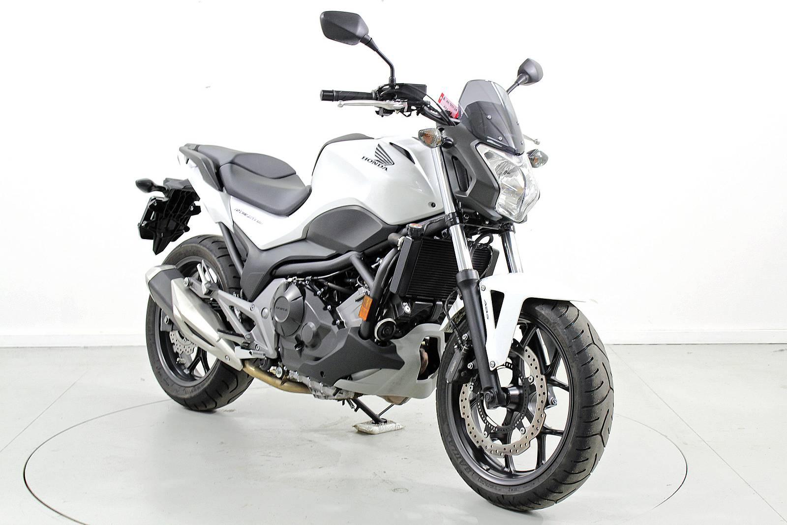 HONDA NC 750 S ABS-showroom-element-1