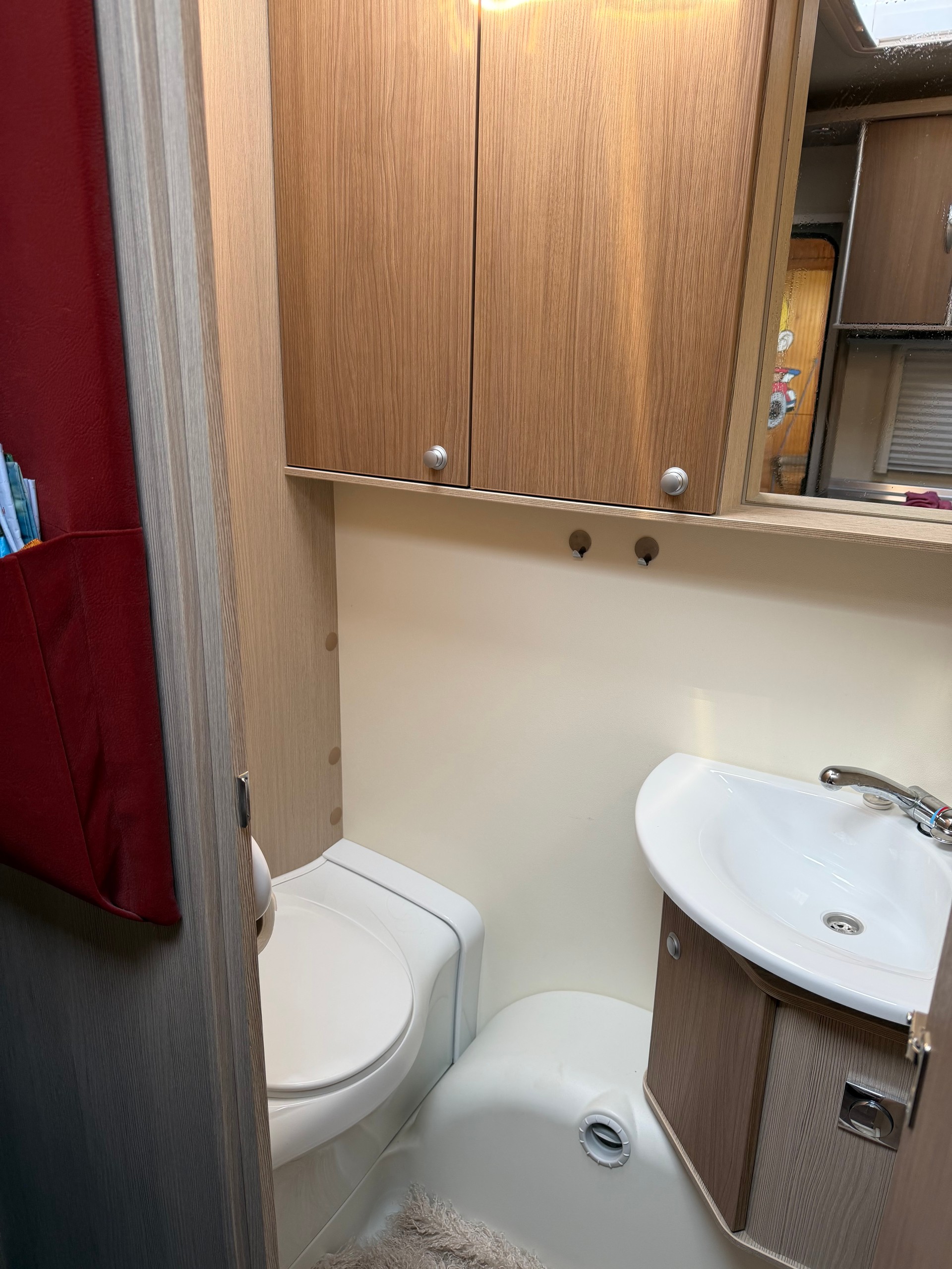 BÜRSTNER Averso Plus 510TK-image-3