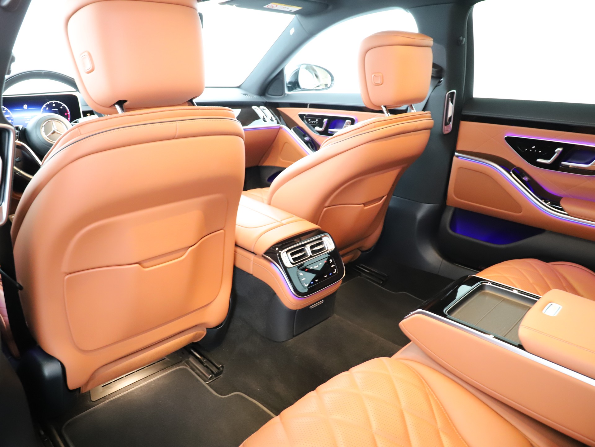 MERCEDES-BENZ S 400 d L 4M AMGLine 9G-T-image-13