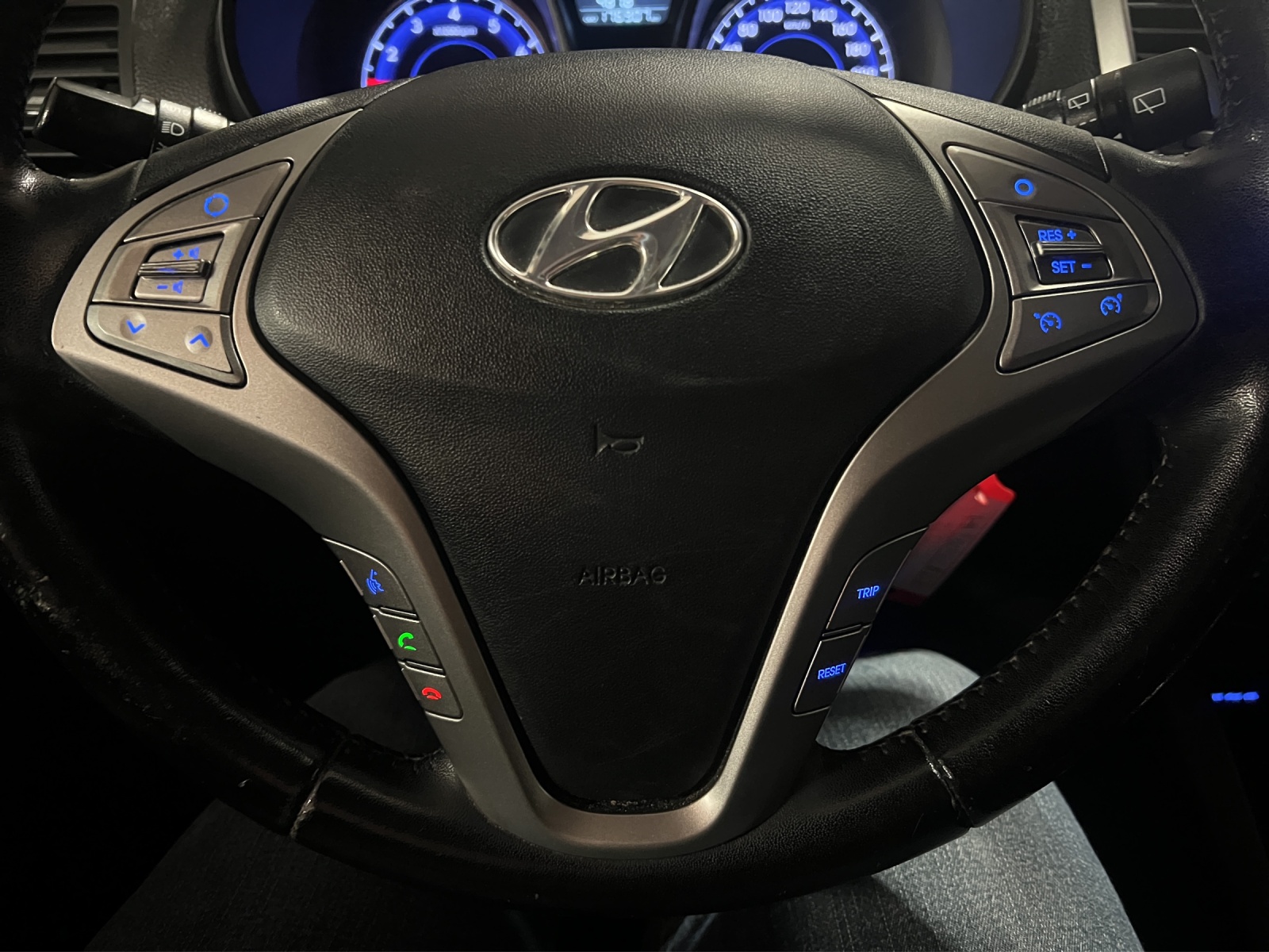 HYUNDAI iX20 1.6 Style-image-13