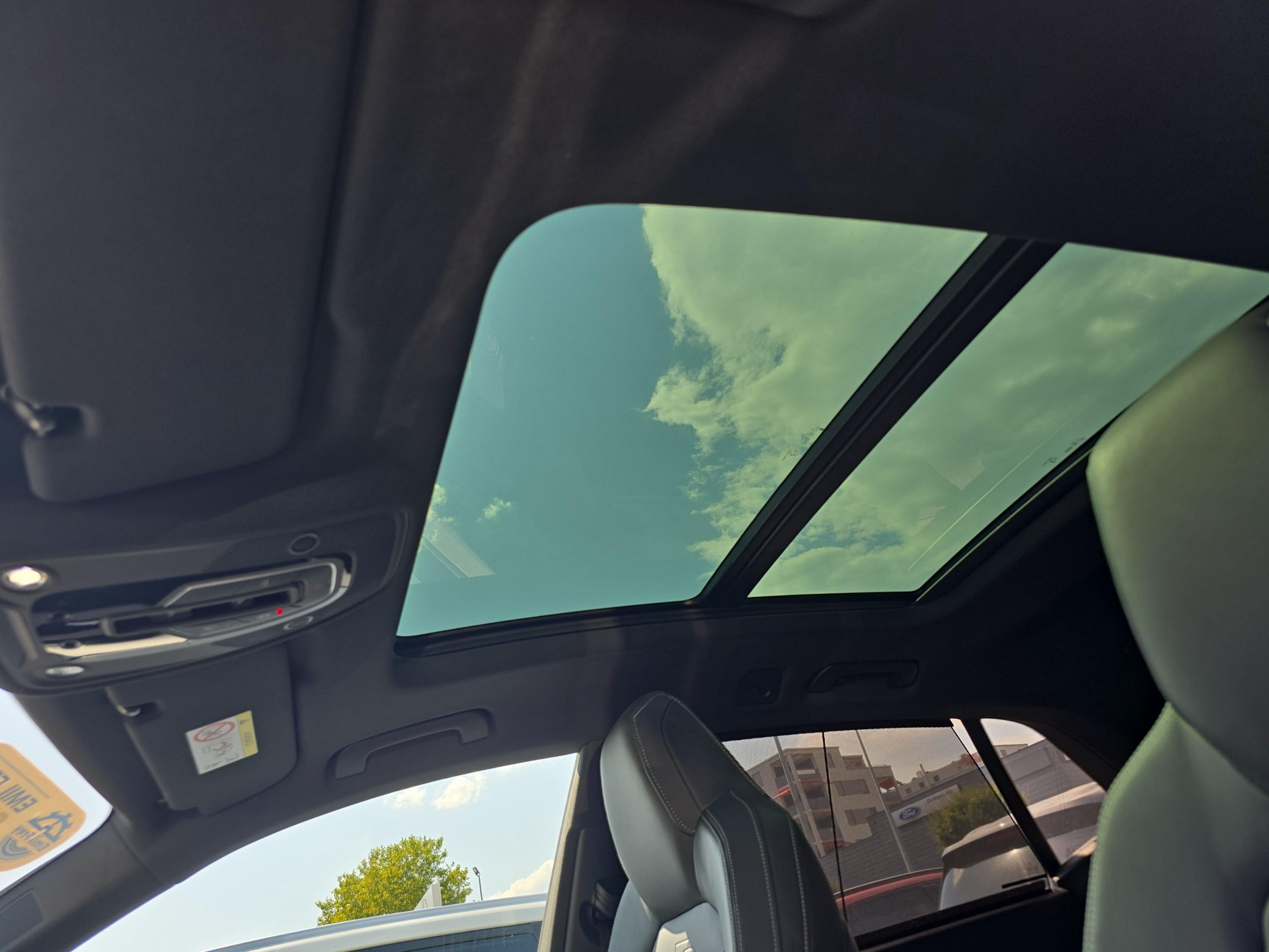 AUDI Q8 3.0 50 TDI Black Edition quattro T-Tronic-image-17