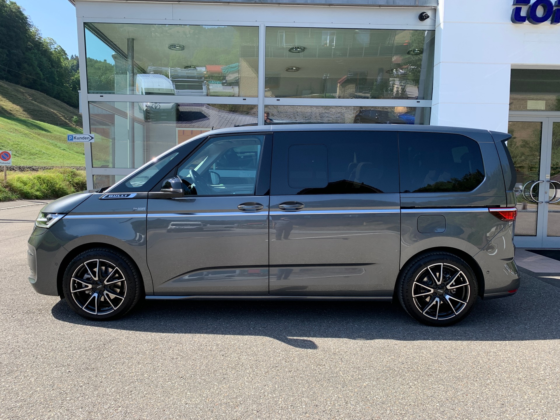 VW Multivan 1.5 eHybrid Style Liberty 4Motion DSG-image-3