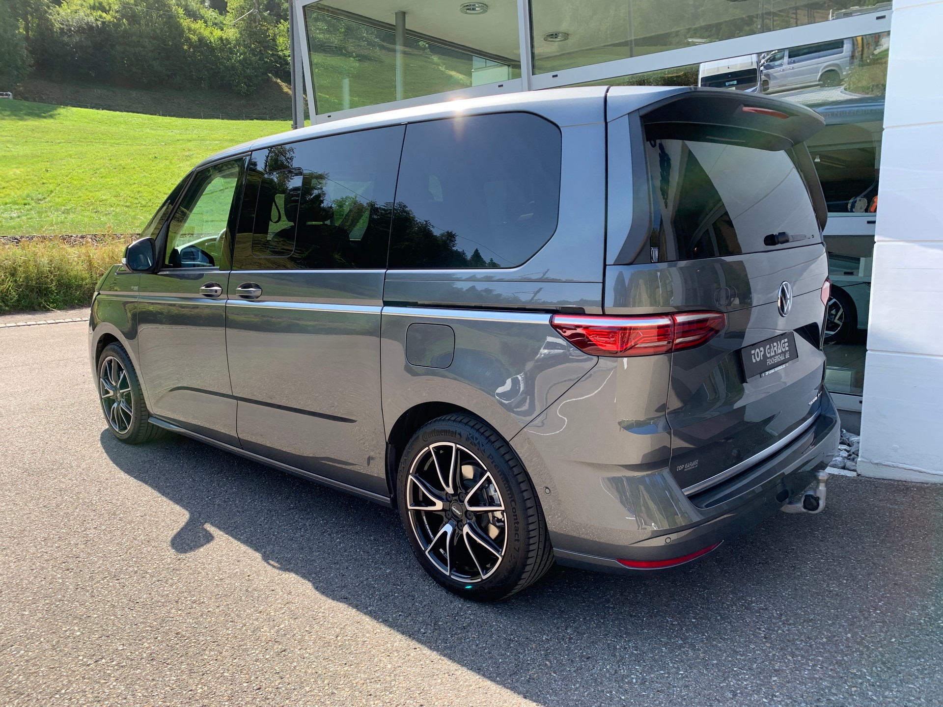 VW Multivan 1.5 eHybrid Style Liberty 4Motion DSG-image-4