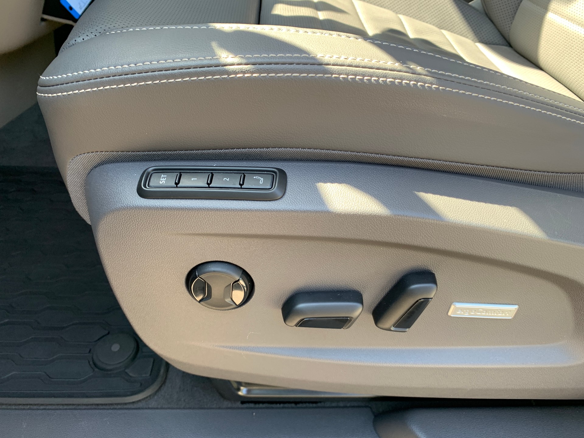 VW Multivan 1.5 eHybrid Style Liberty 4Motion DSG-image-10
