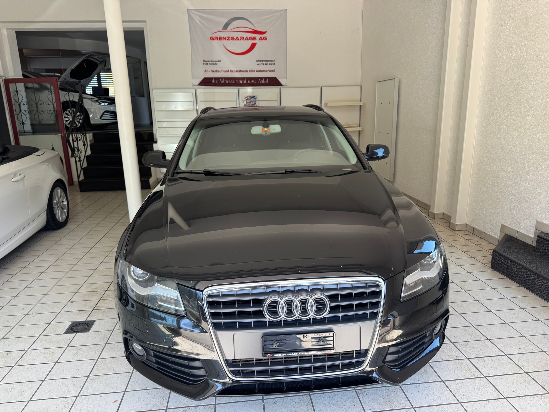AUDI A4 Avant 1.8 TFSI Start plus-image-0