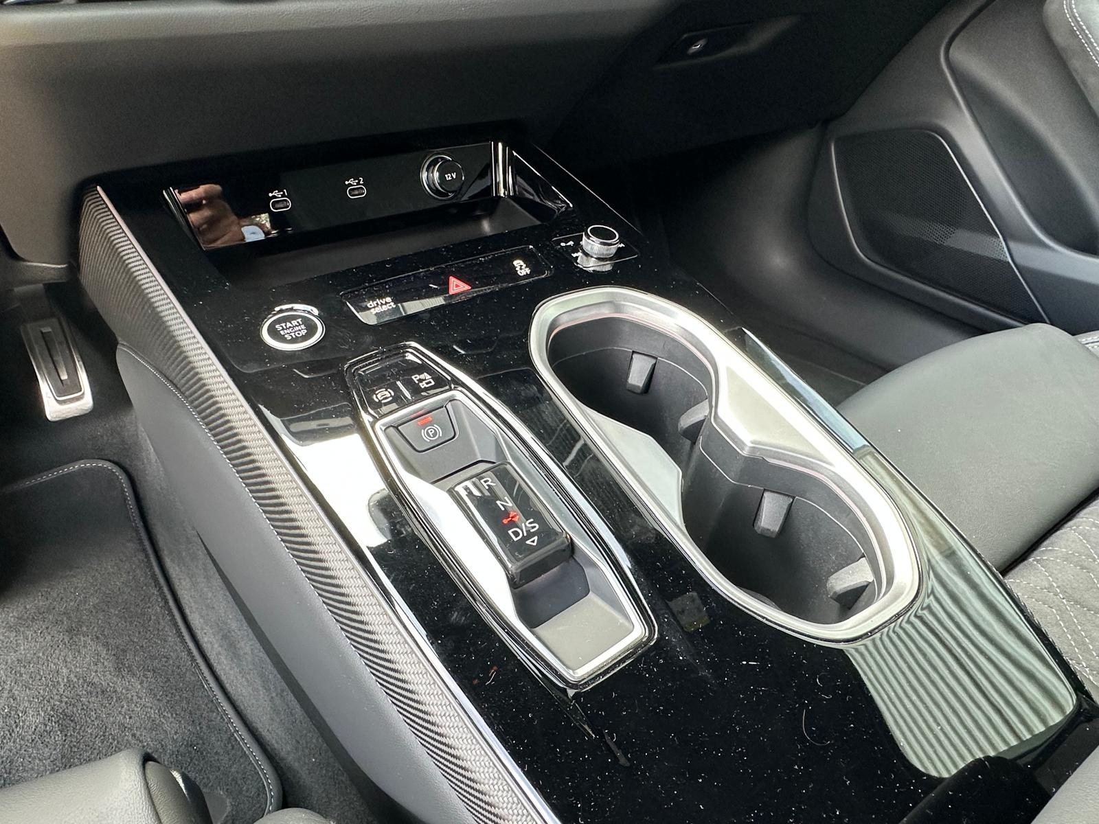 AUDI A6 Avant TDI Quattro 150 KW S-LINE S-Tronic-image-19