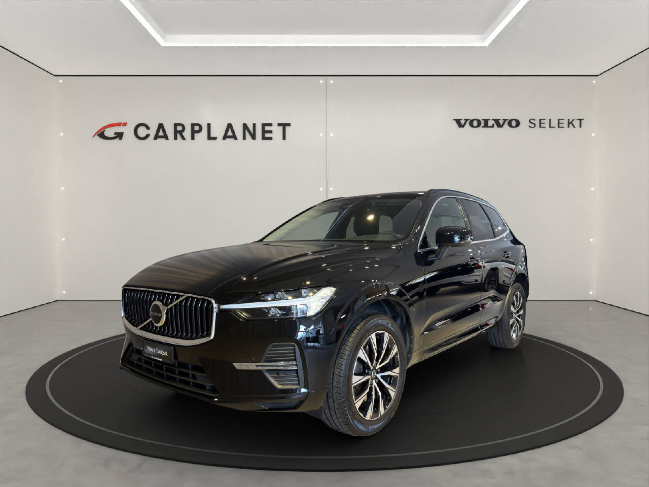 VOLVO XC60 2.0 B4 MH Momentum AWD-image-0