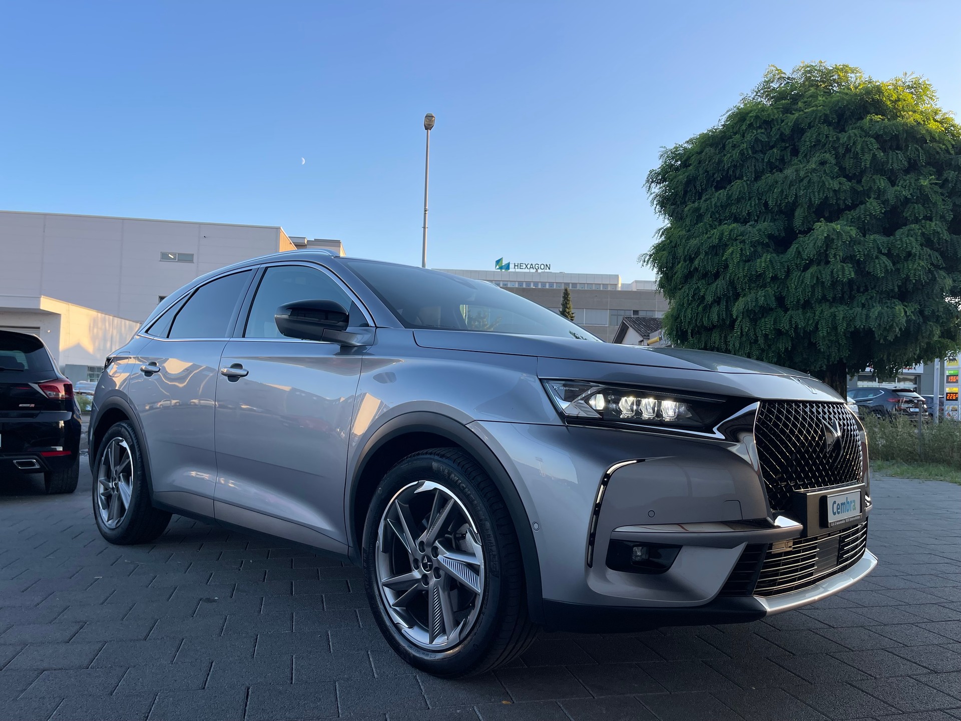 DS AUTOMOBILES DS 7 Crossback E-Tense 225 Rivoli-image-2