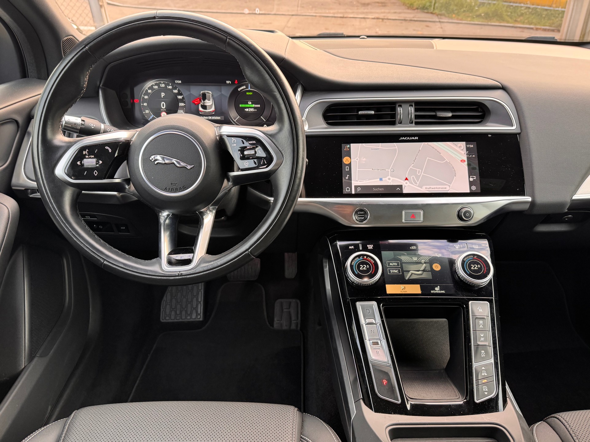 JAGUAR I-Pace EV400 S AWD-image-2
