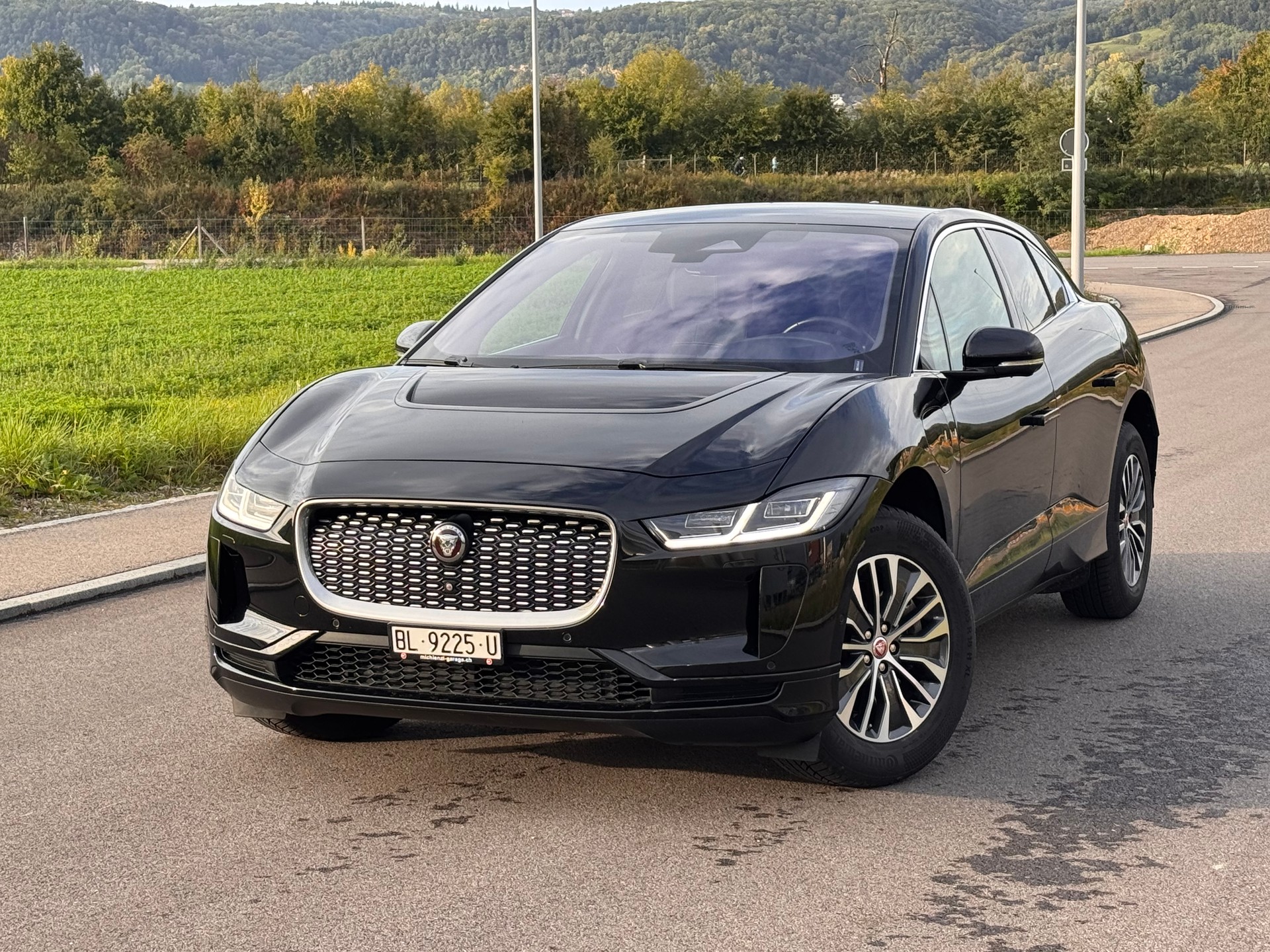 JAGUAR I-Pace EV400 S AWD-image-5