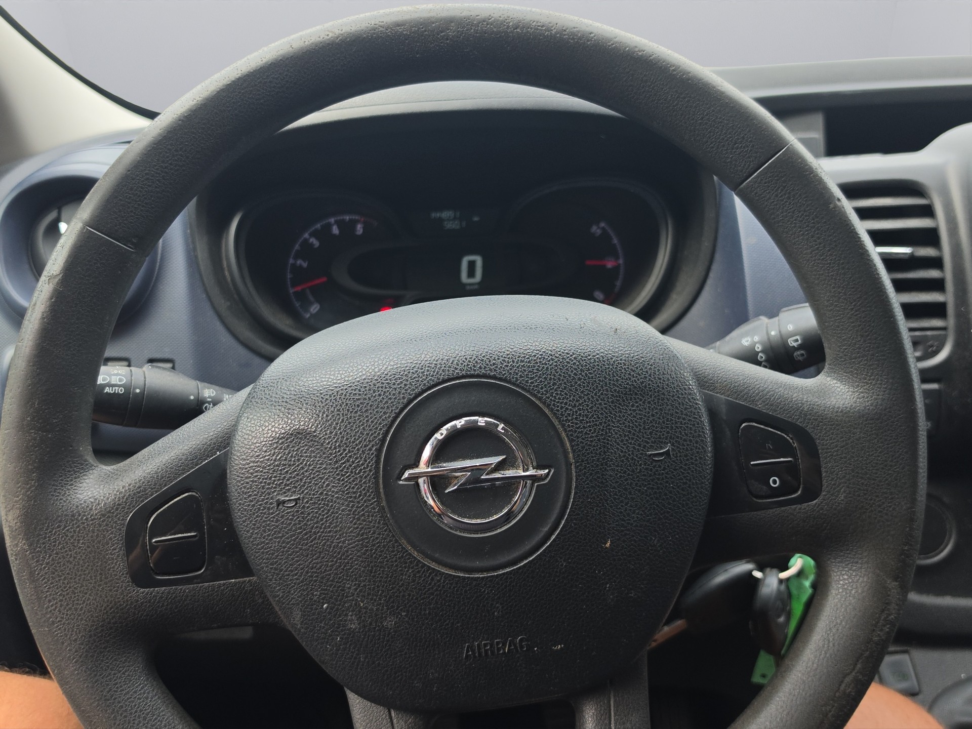 OPEL Vivaro 1.6 BiTurbo CDTI ecoFLEX 2.7t L1H1-image-8