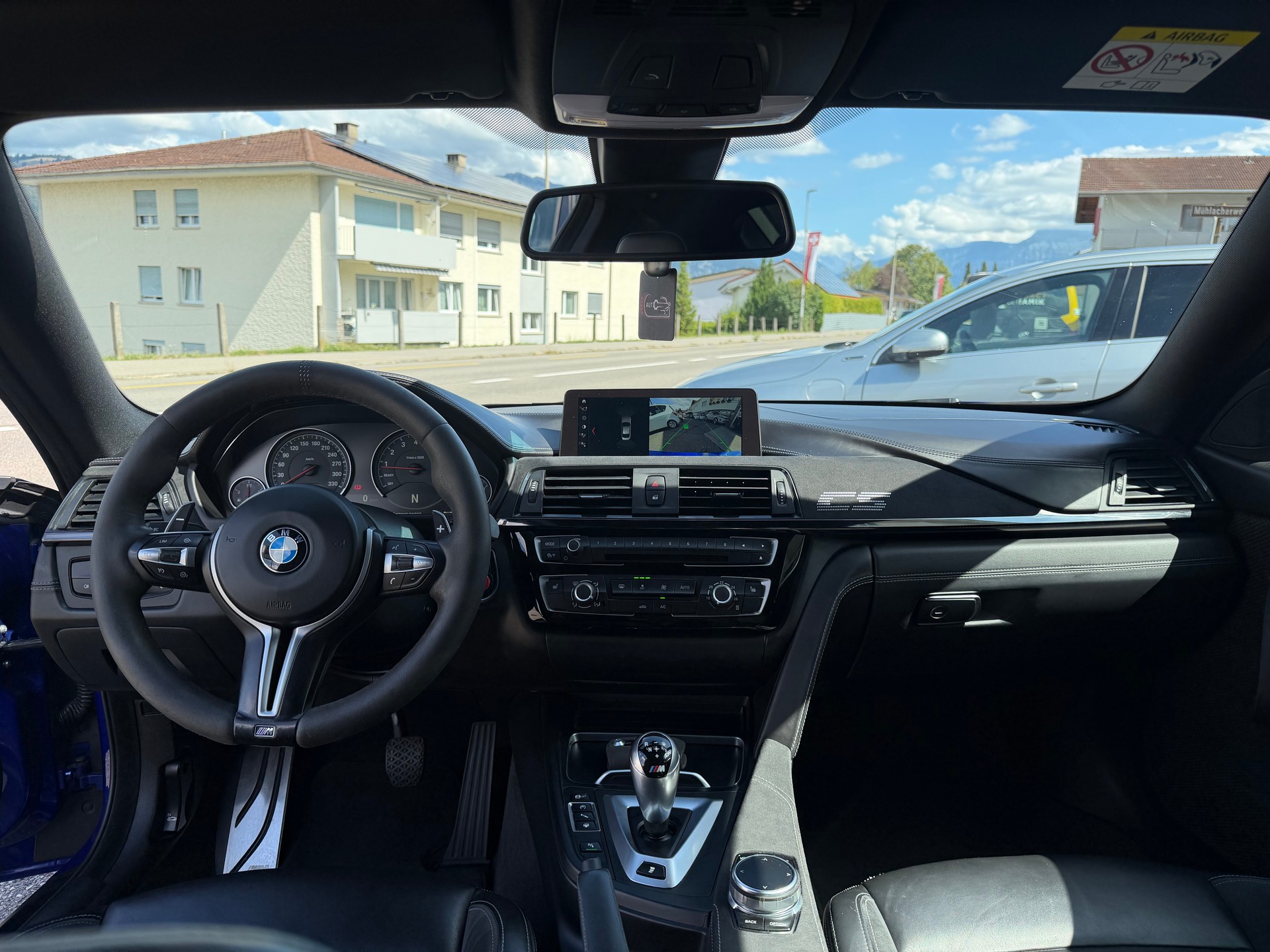 BMW M4 Coupé CS DKG-image-8
