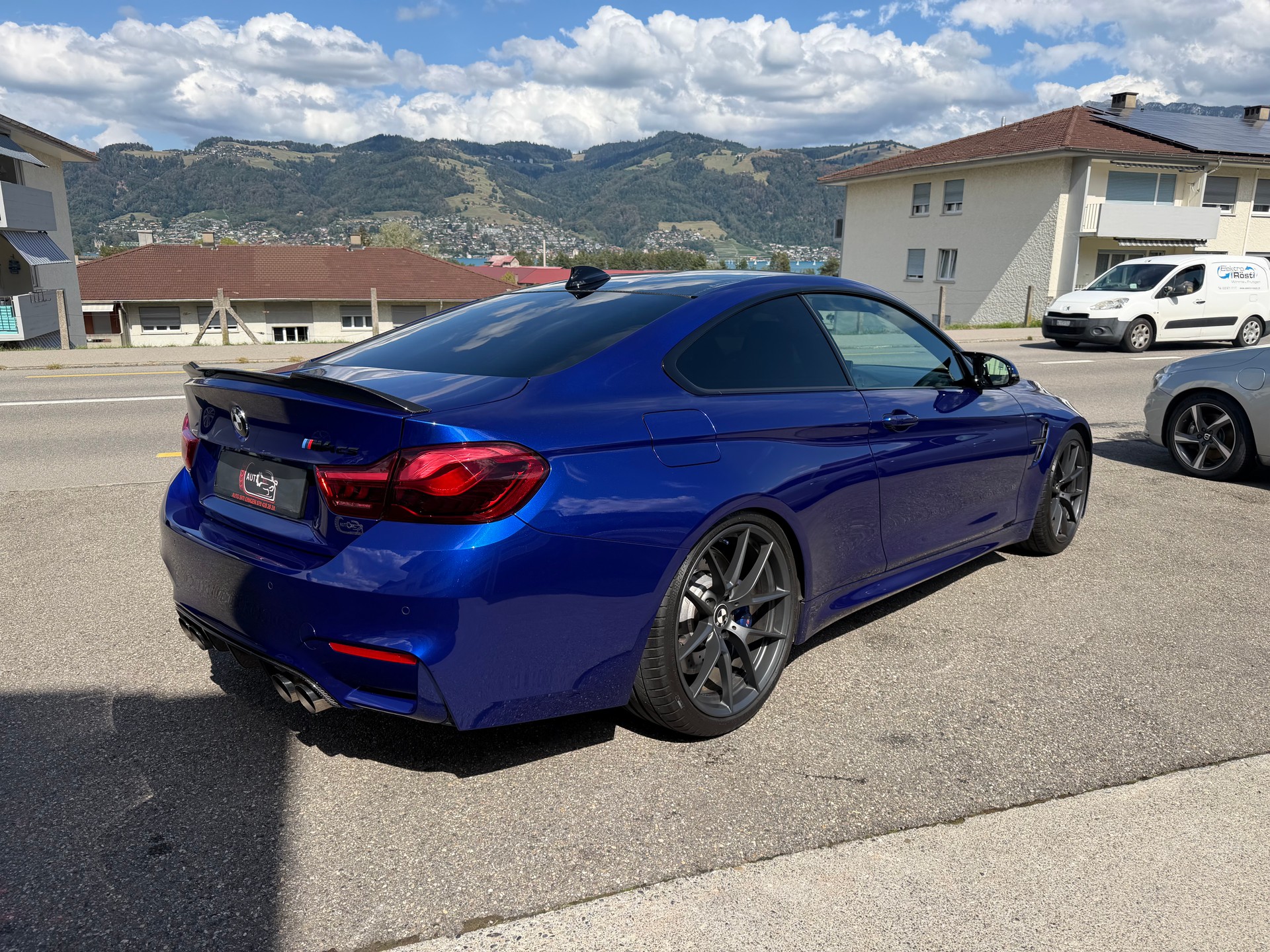 BMW M4 Coupé CS DKG-image-3
