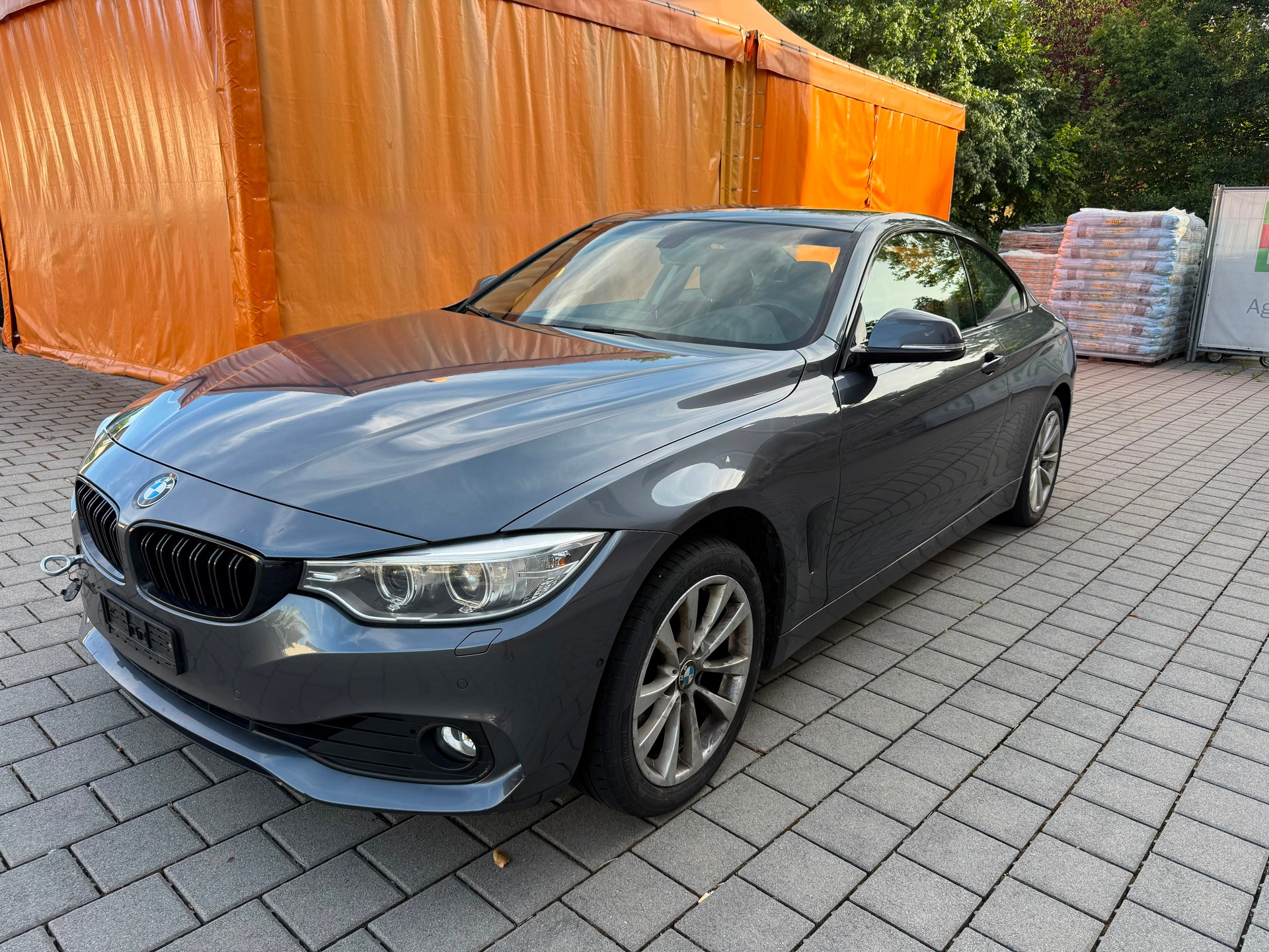 BMW 420i Coupé xDrive Sport Line-image-4