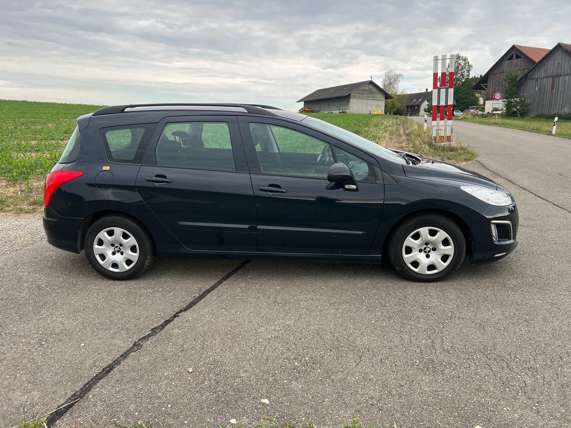 PEUGEOT 308 SW 1.6 HDI Access EGS6-image-2