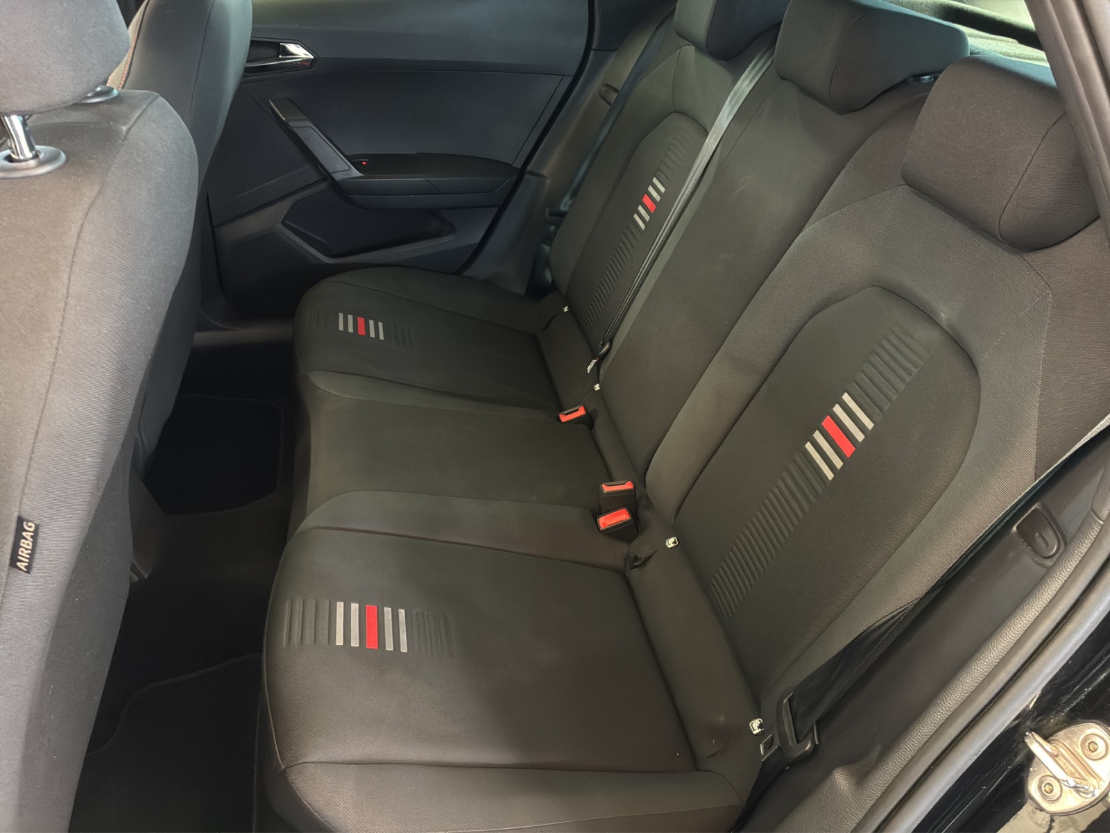SEAT Arona 1.0 TSI Eco FR DSG-image-11