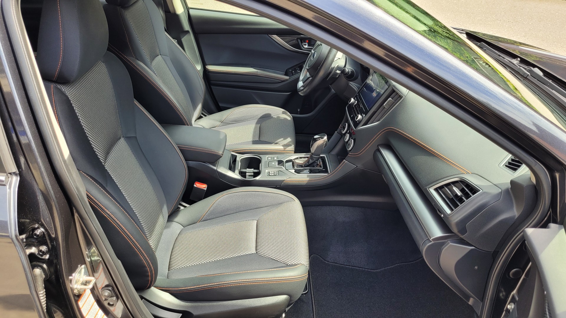 SUBARU XV 2.0 Swiss Plus AWD Lineartronic-image-18
