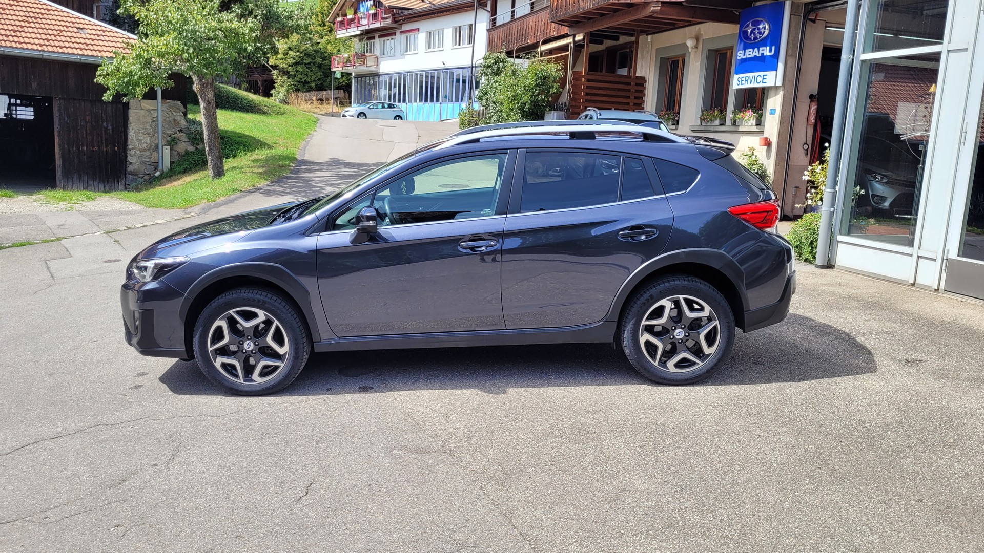 SUBARU XV 2.0 Swiss Plus AWD Lineartronic-showroom-element-2