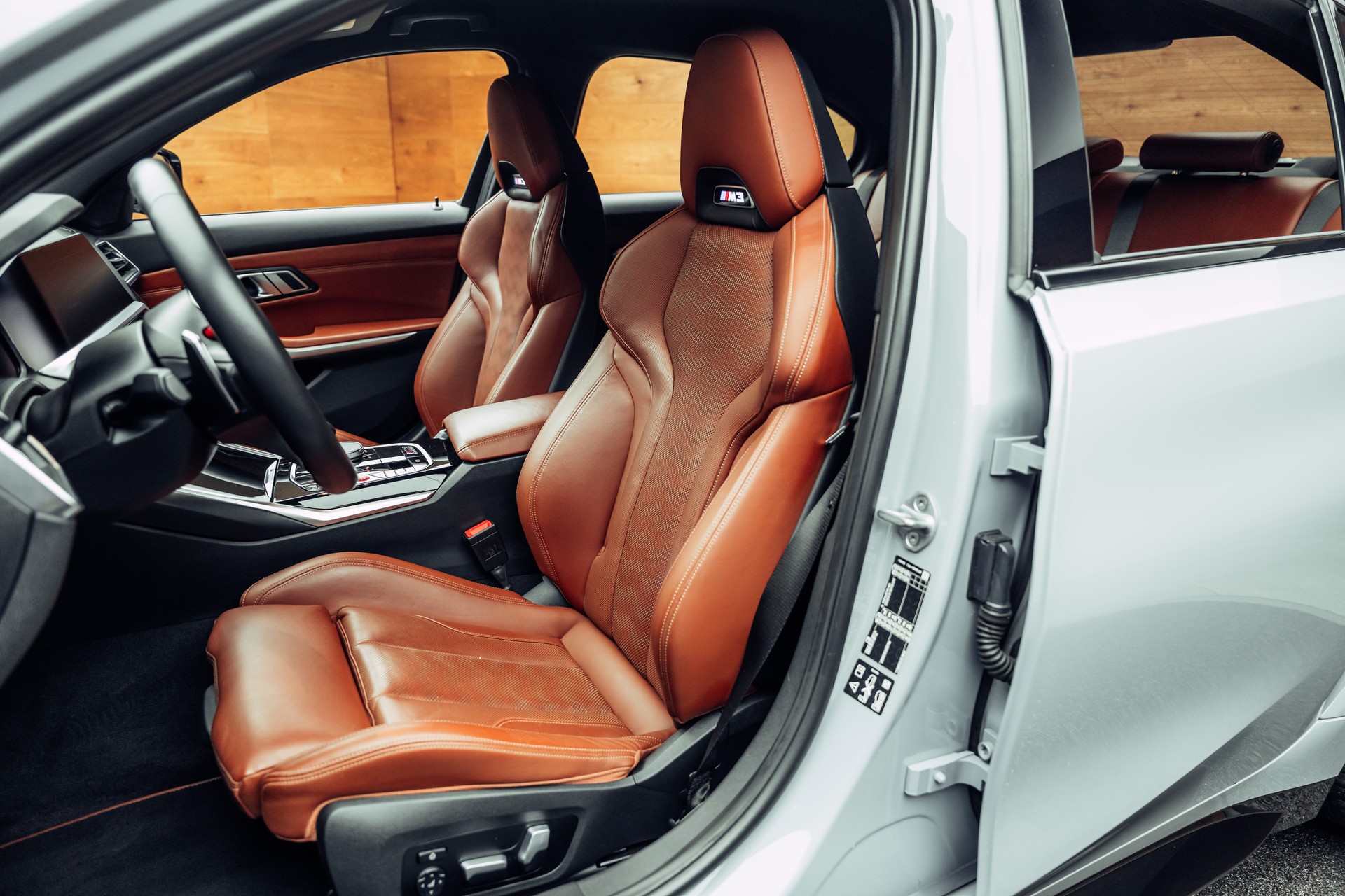 BMW M3 Competition xDrive-image-6
