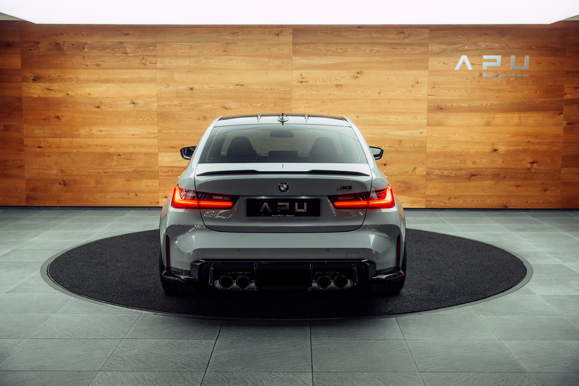BMW M3 Competition xDrive-image-16