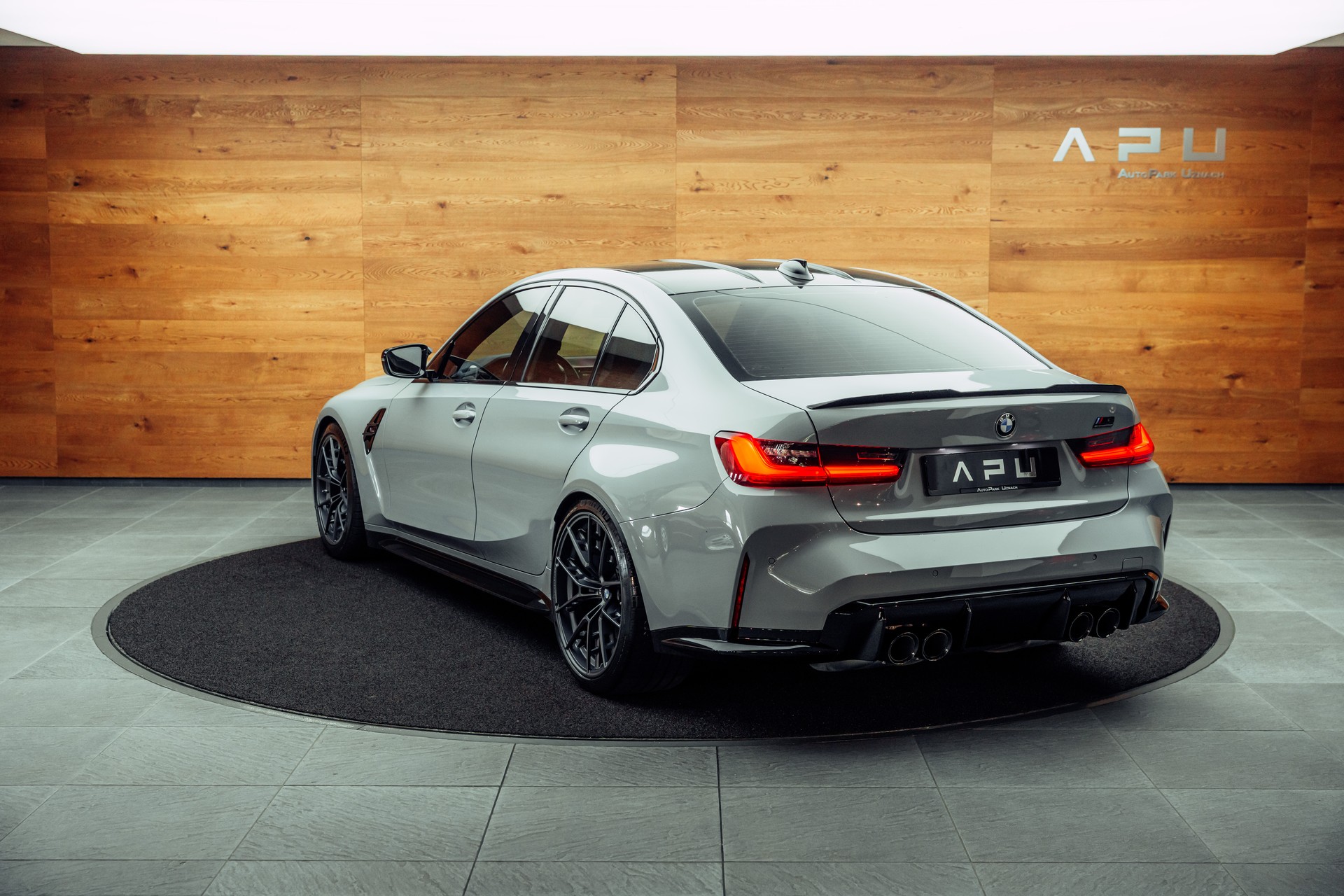 BMW M3 Competition xDrive-image-2