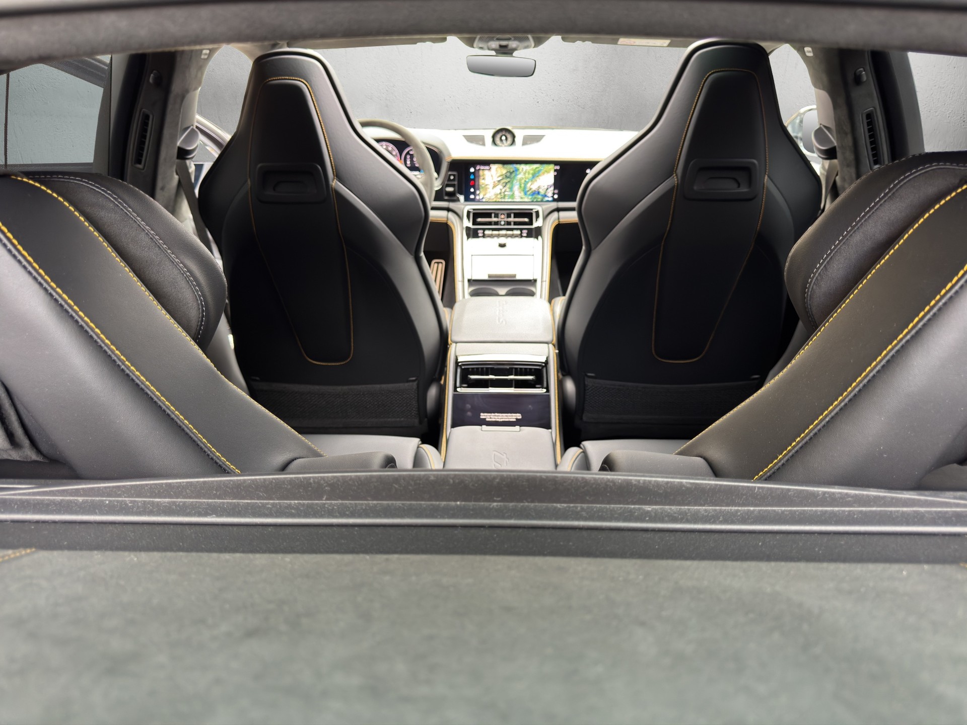 PORSCHE Panamera Turbo S E-Hybrid-image-11