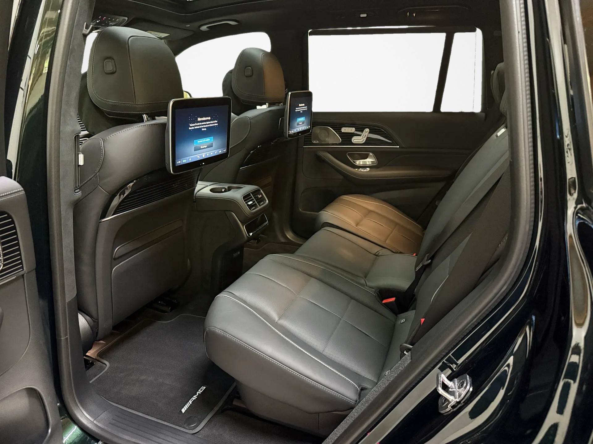 MERCEDES-BENZ GLS 450 d 4Matic 9G-Tronic-image-15